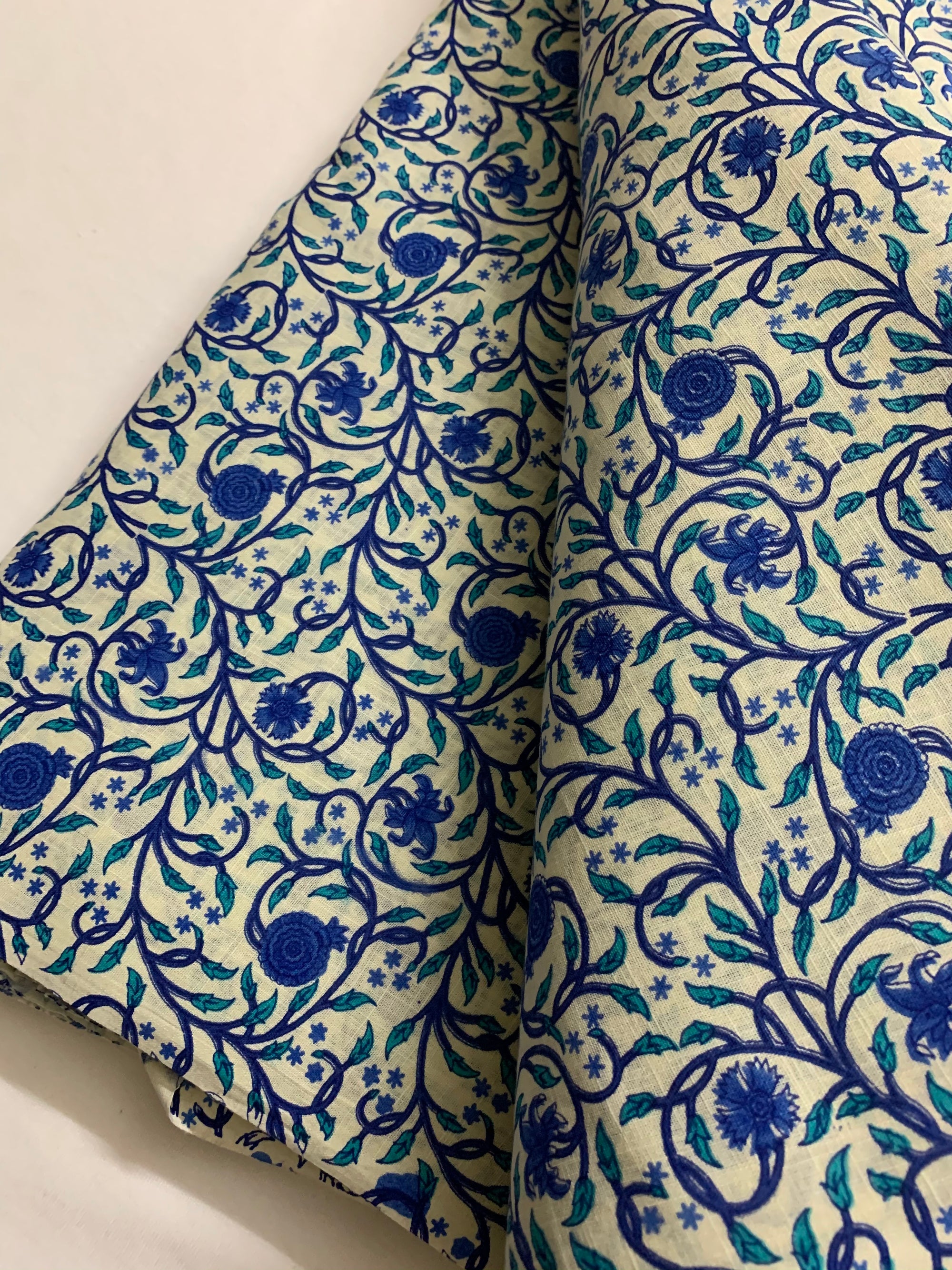 Printed pure slub cotton fabric