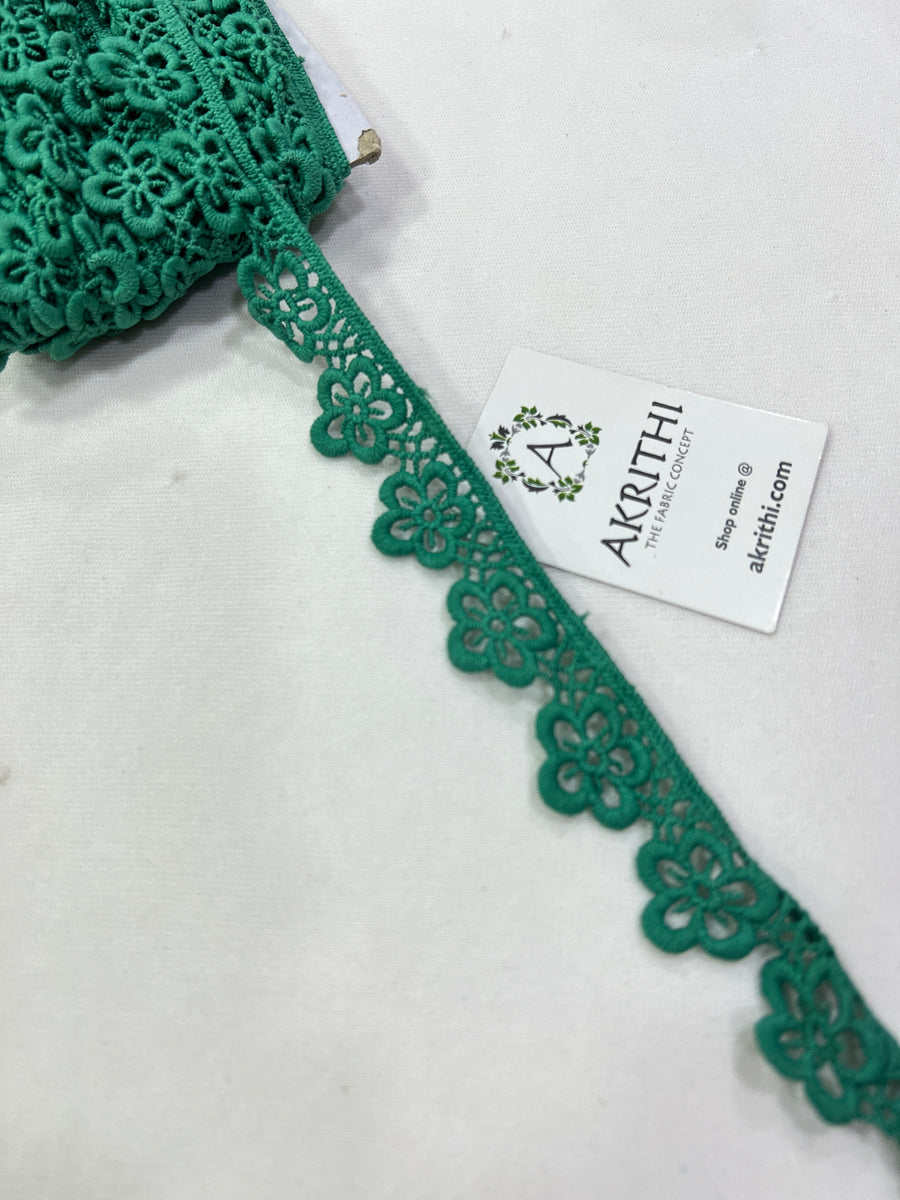 Crochet lace per metre