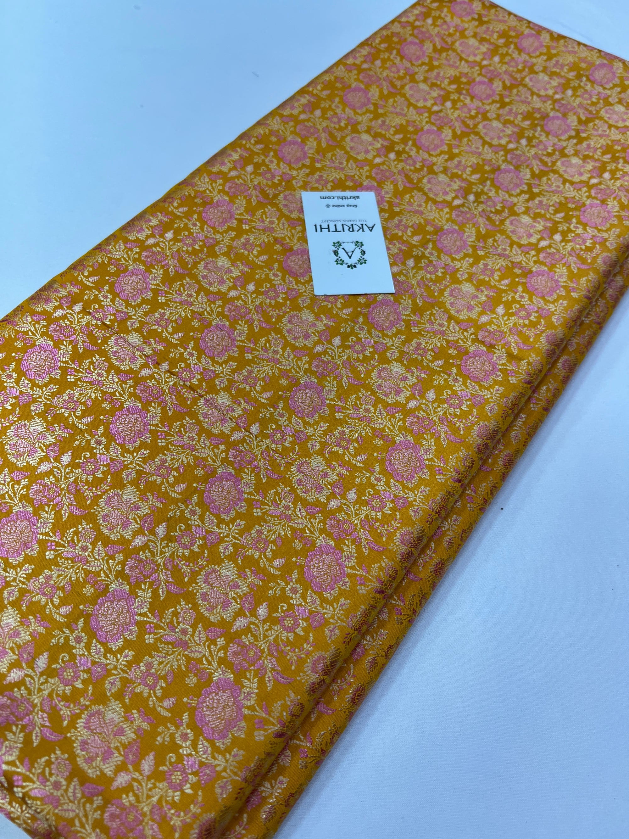 Handloom Banarasi brocade fabric