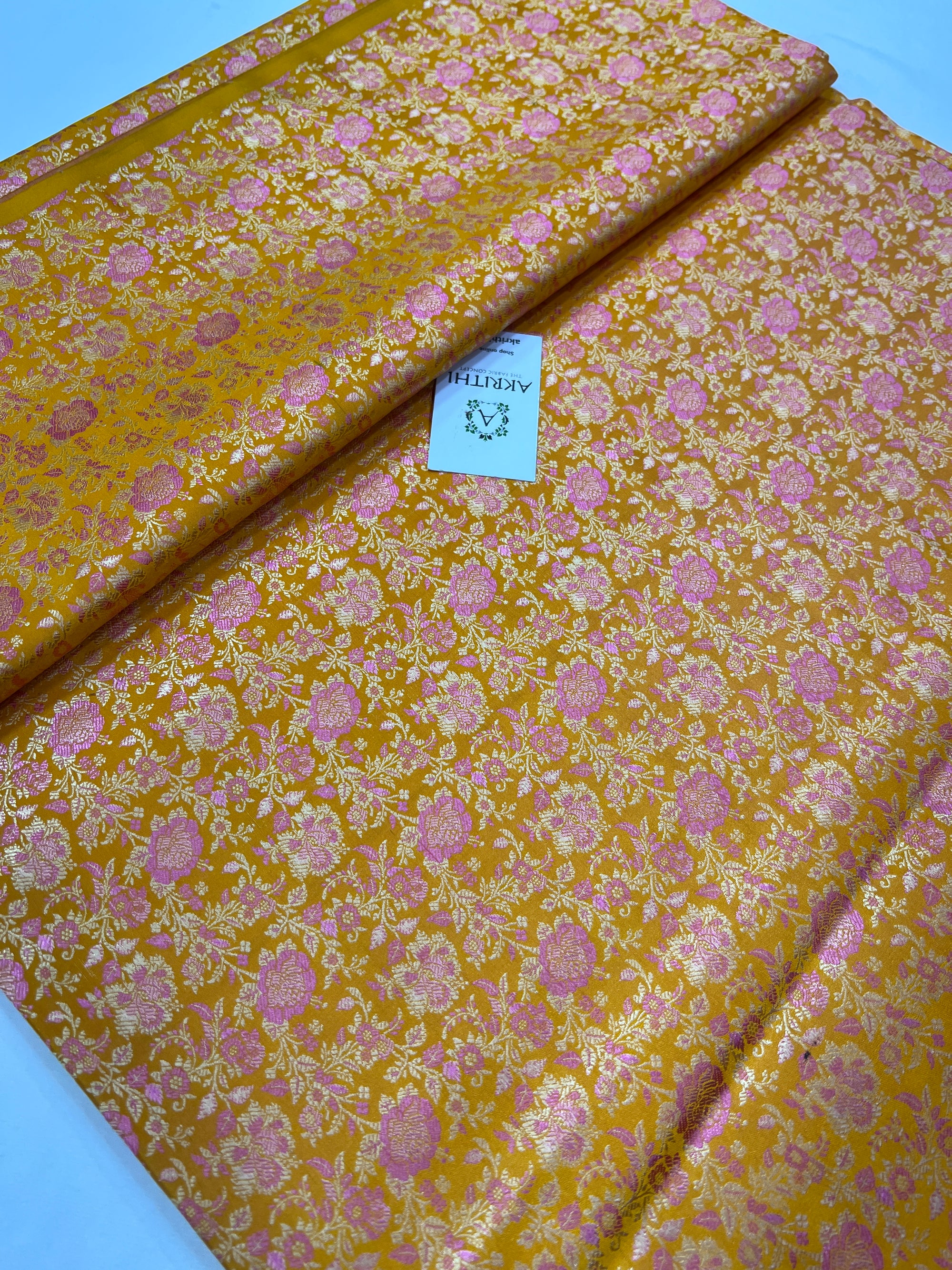 Handloom Banarasi brocade fabric