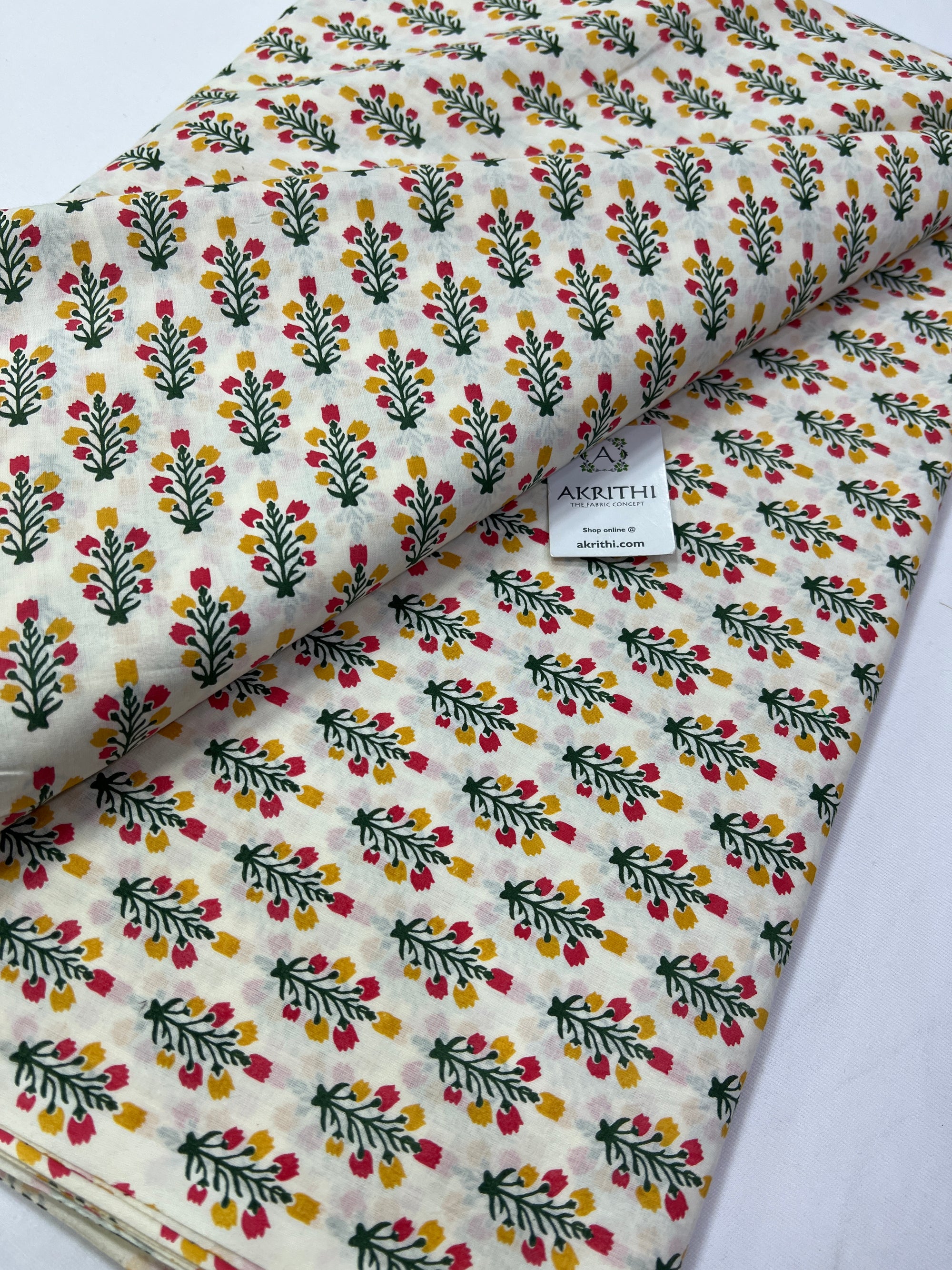 Printed pure cotton fabric