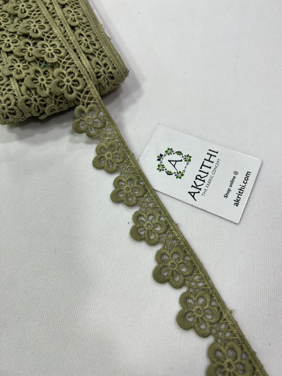 Crochet lace per metre