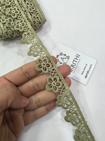 Crochet lace per metre