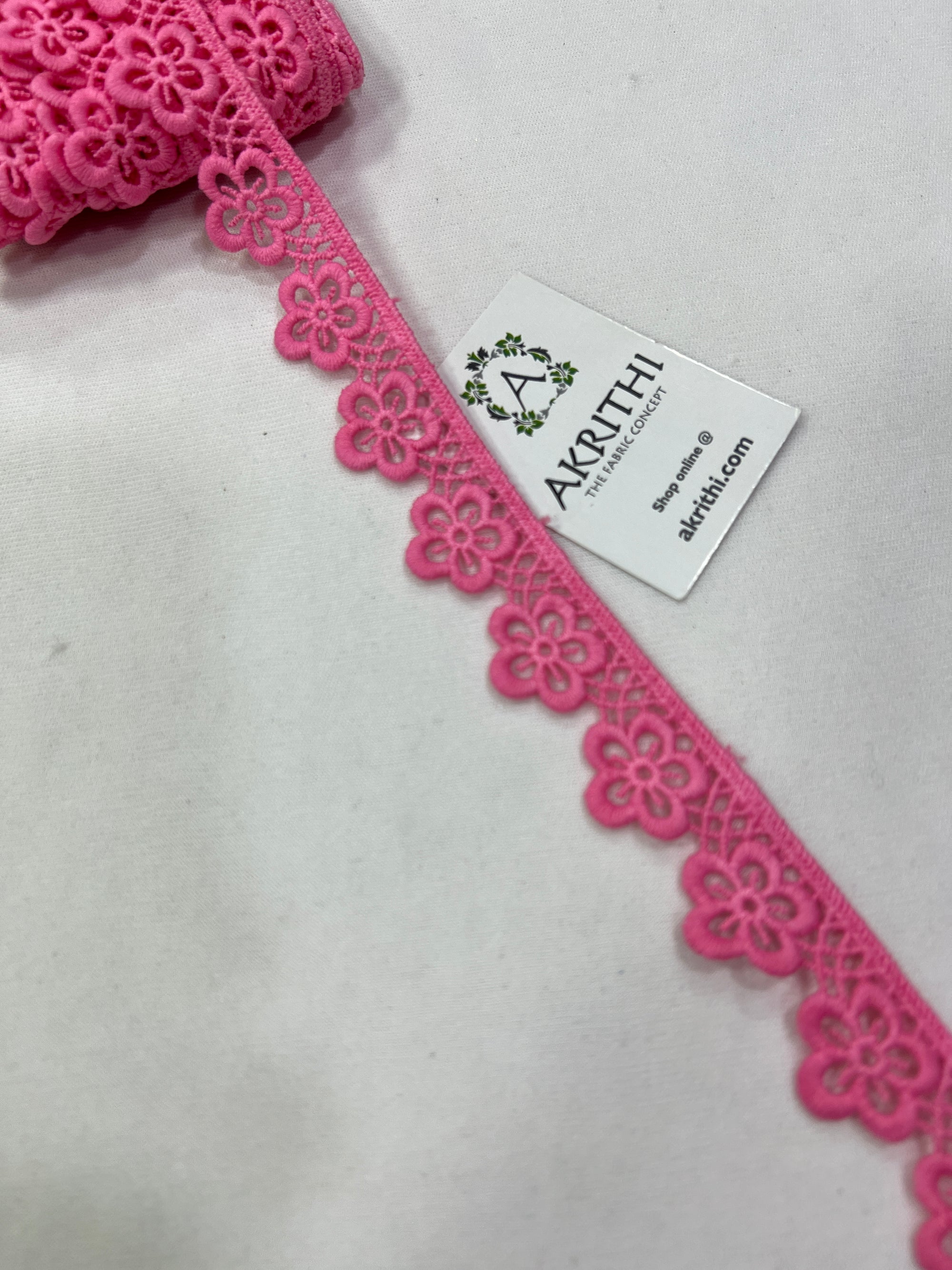 Crochet lace per metre