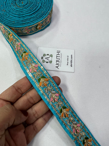 Embroidered lace 9 metres roll