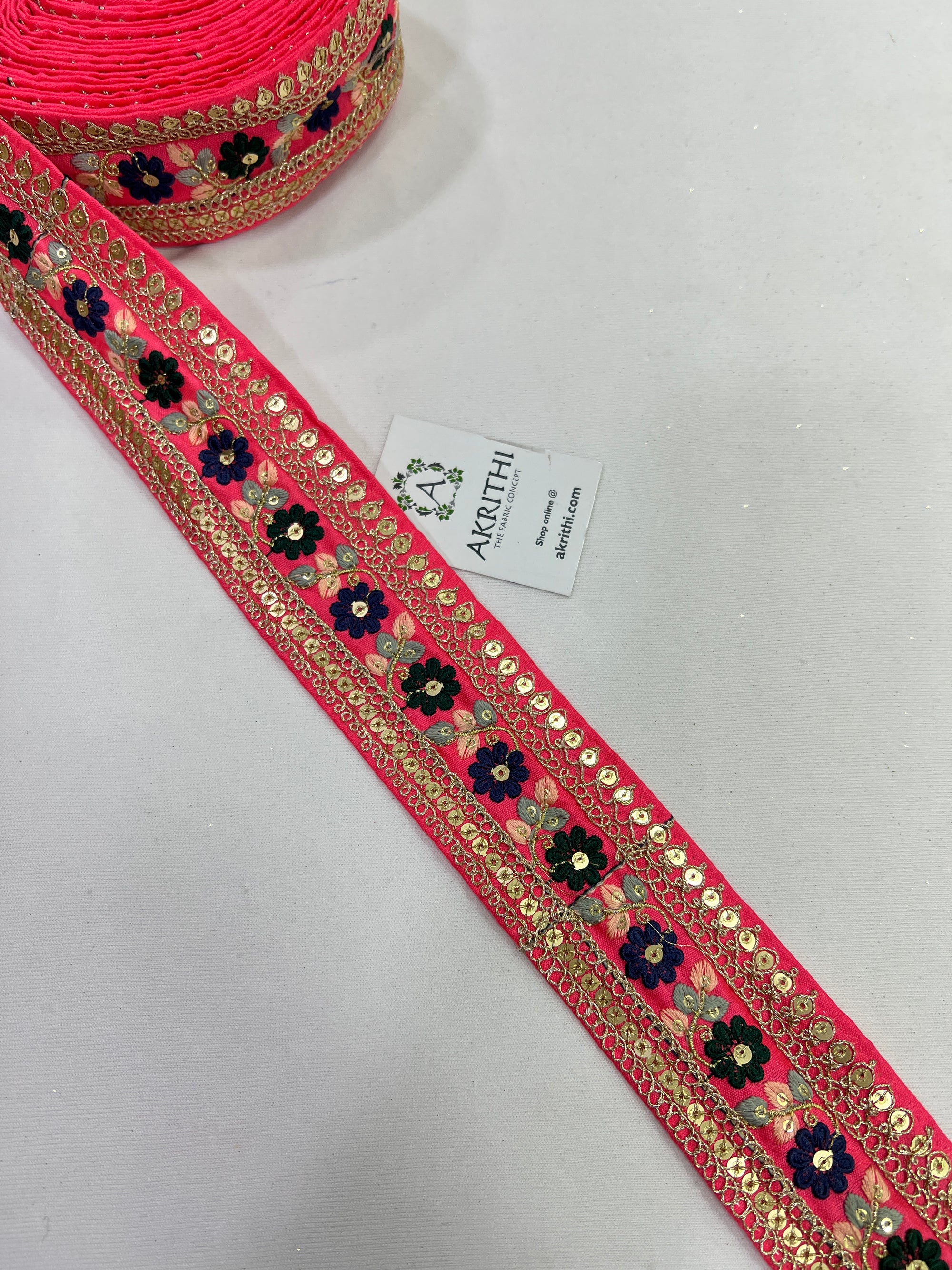 Embroidered lace 9 metres roll