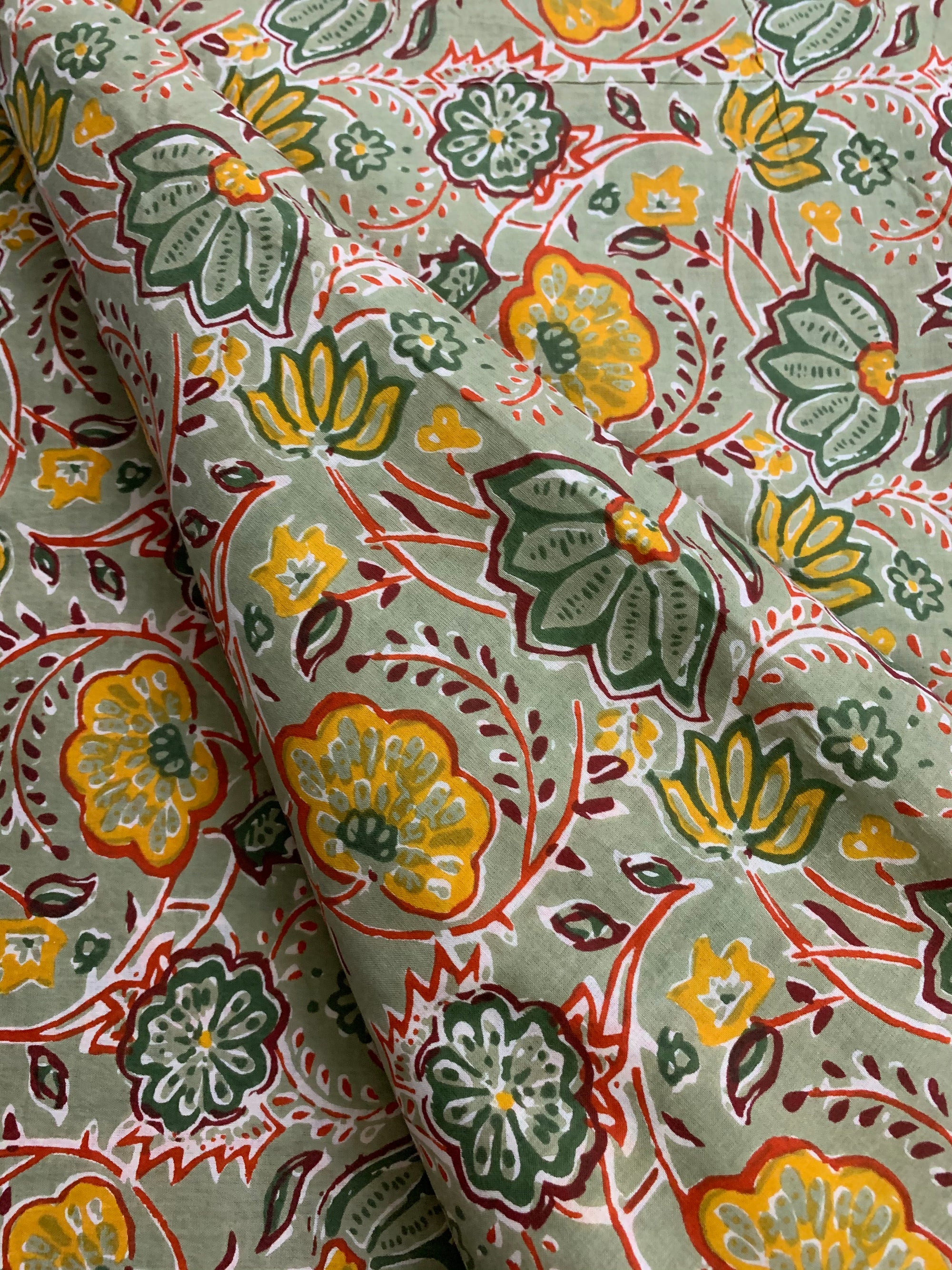 Printed pure cotton fabric 85 cms cut