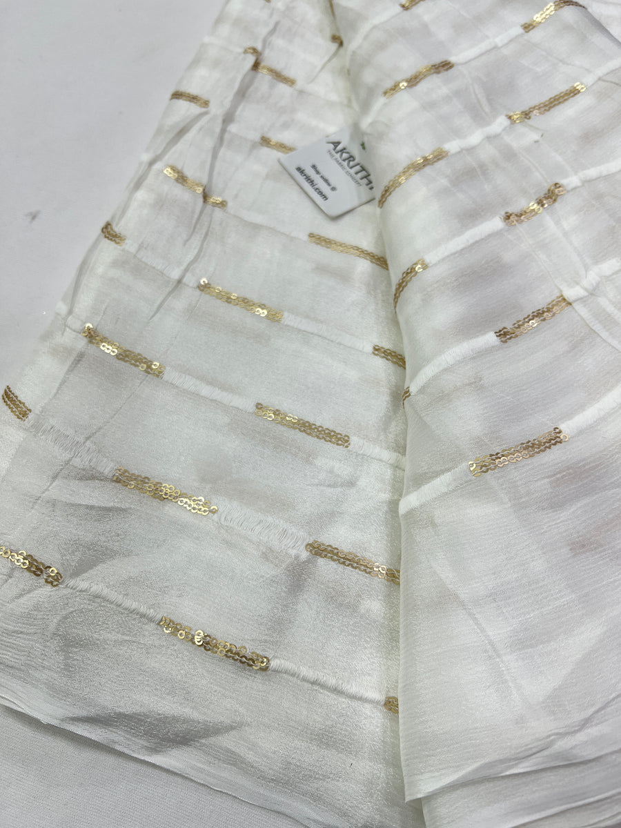 Dyeable embroidered chinon fabric