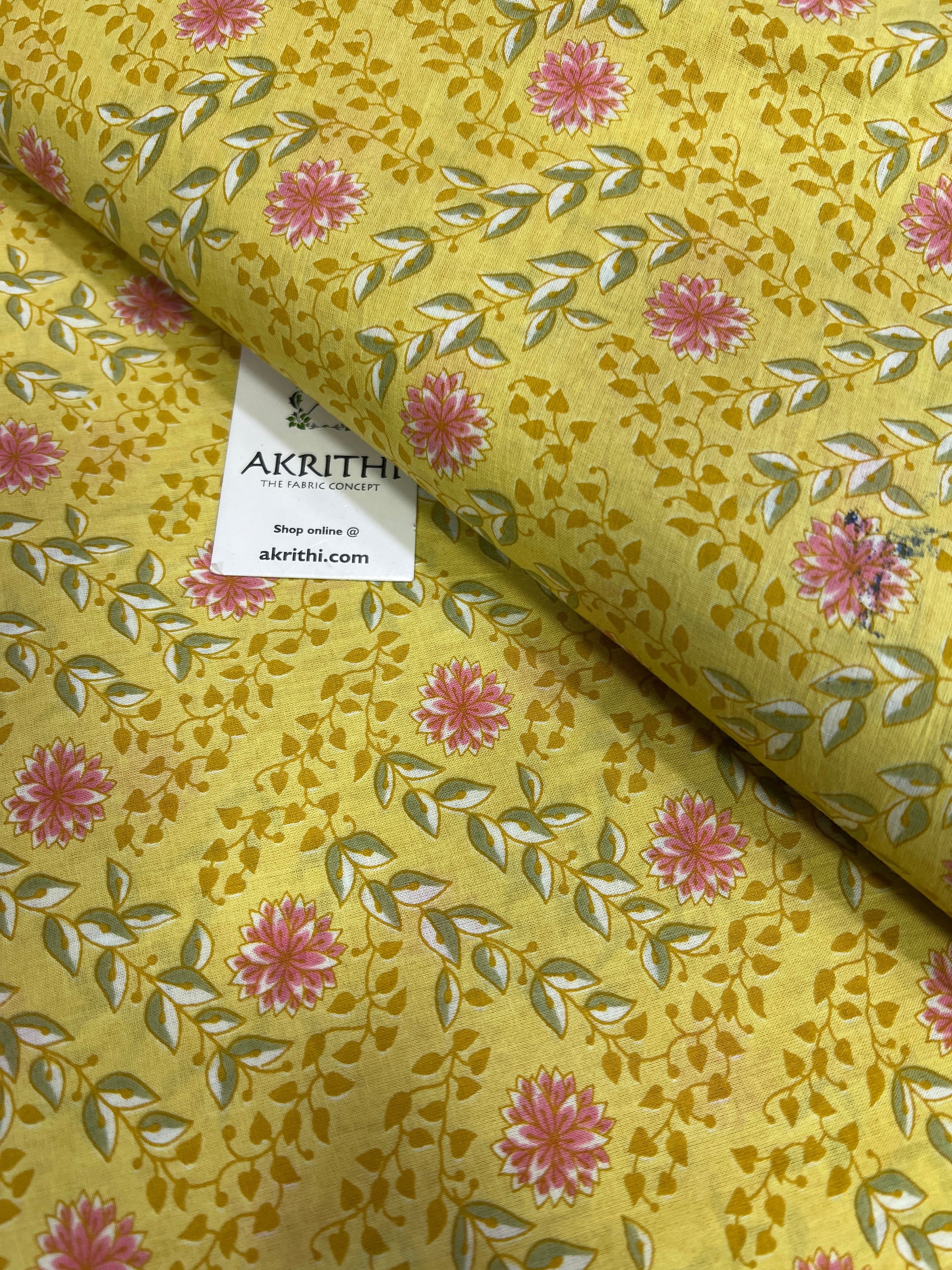 Printed pure cotton fabric 80 cms cut