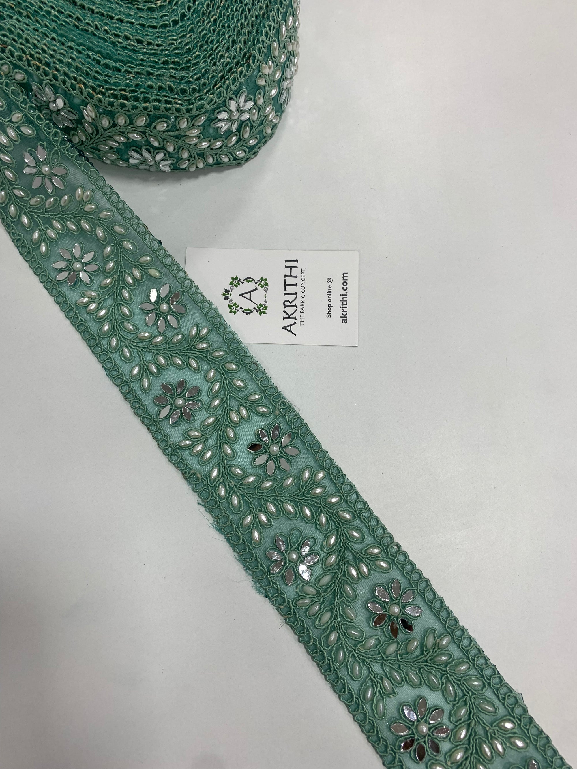 Embroidered lace 9 metres roll