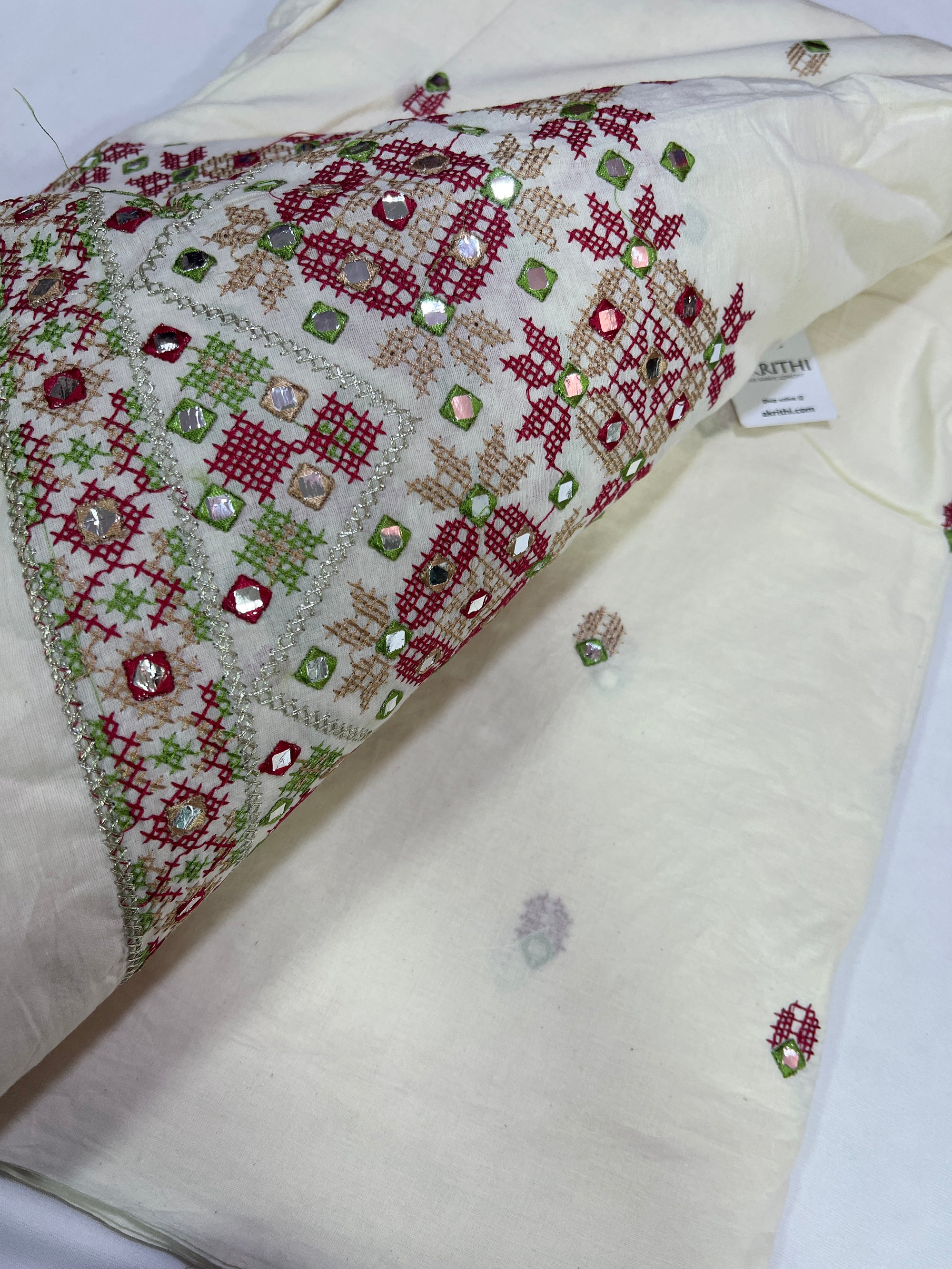 Pure cotton embroidered fabric