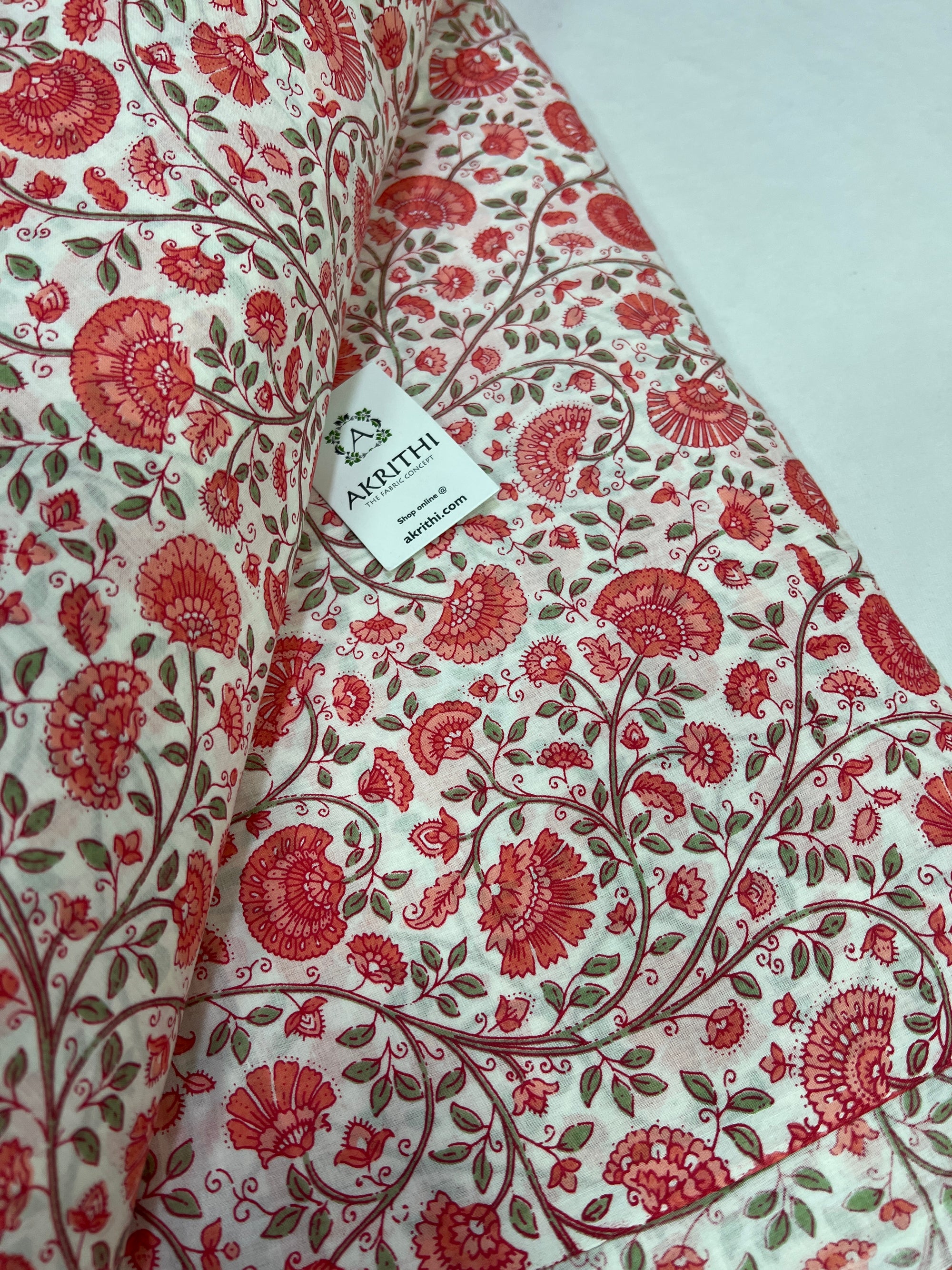 Printed pure cotton fabric