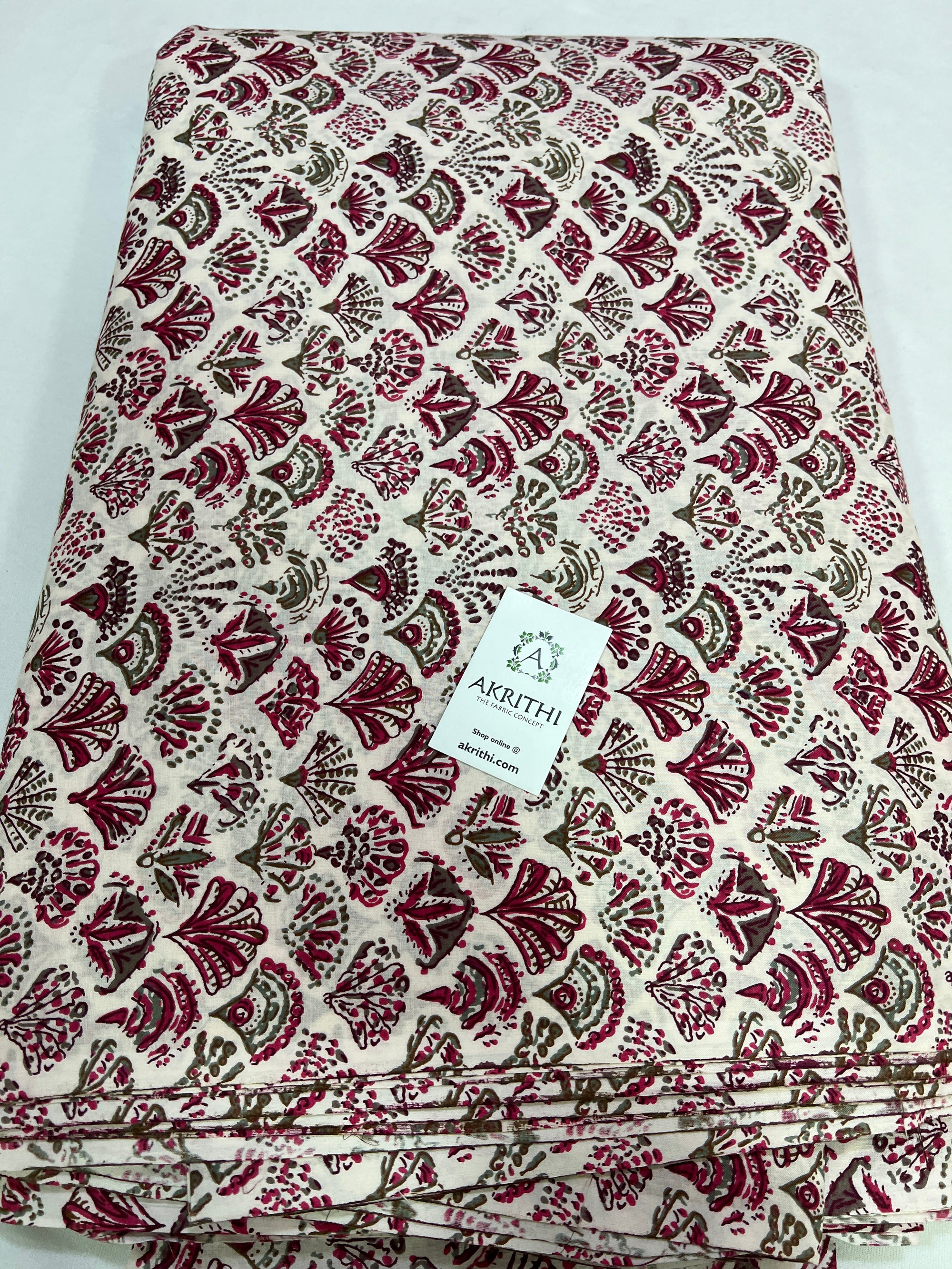 Printed pure cotton fabric