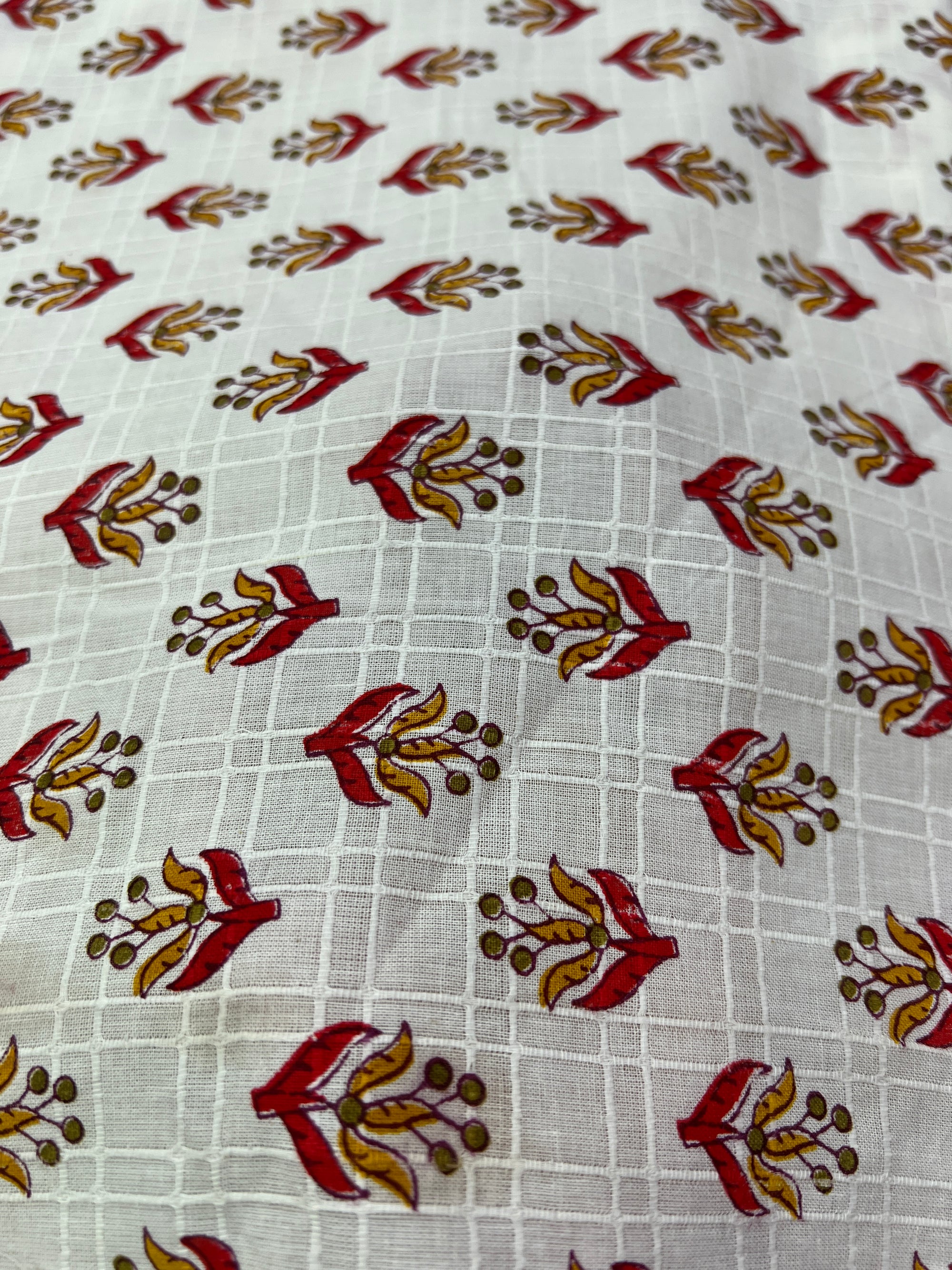 Printed pure cotton fabric