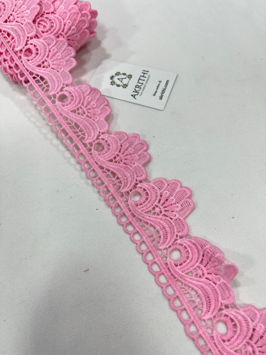 Crochet lace per metre