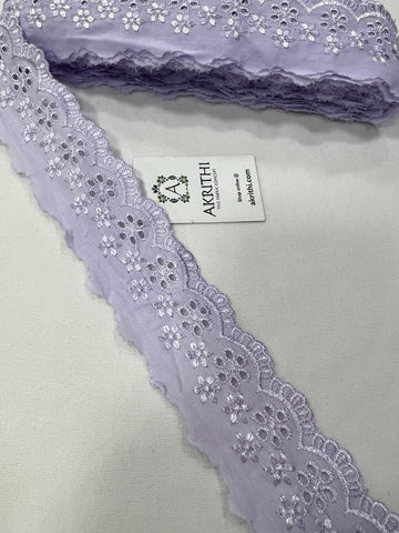 Cotton lace per metre