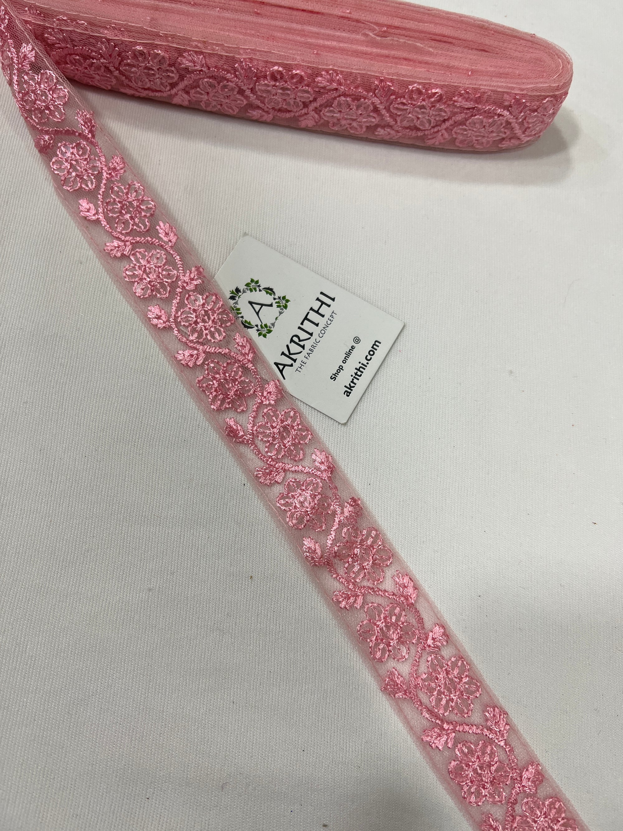 Embroidered lace 9 metres roll