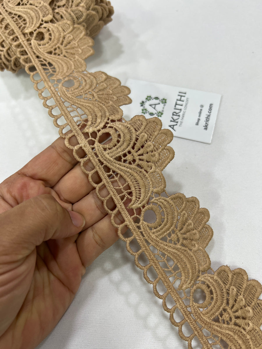 Crochet lace per metre