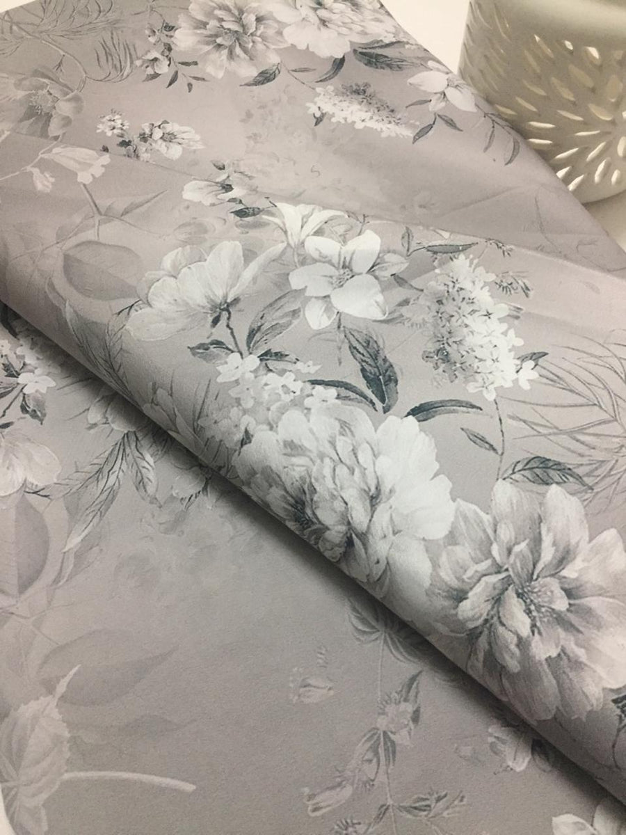 Digital floral printed crepe fabric