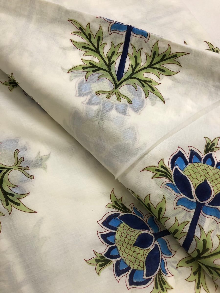 Printed mul cotton fabric