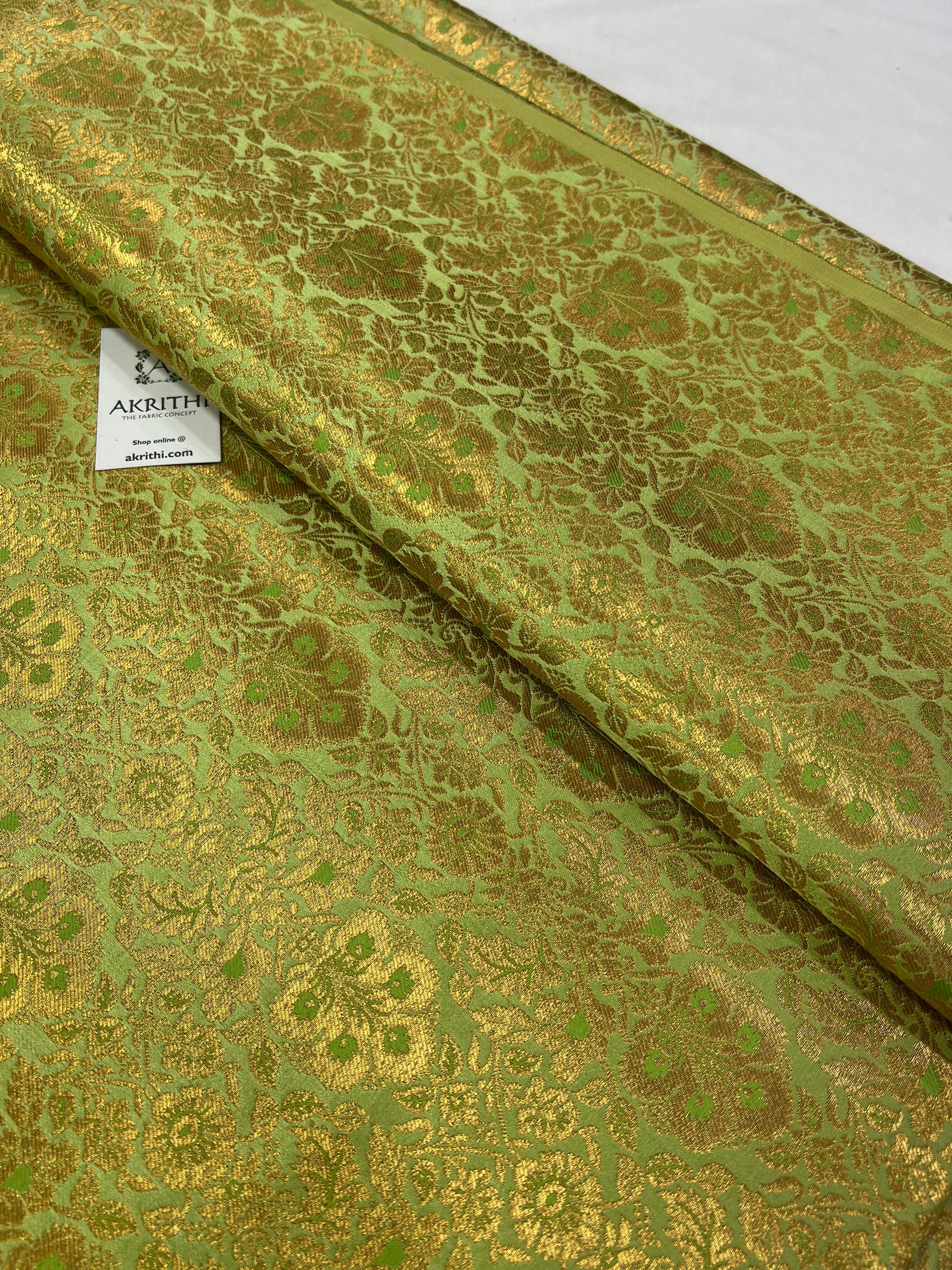 Handloom Banarasi brocade fabric