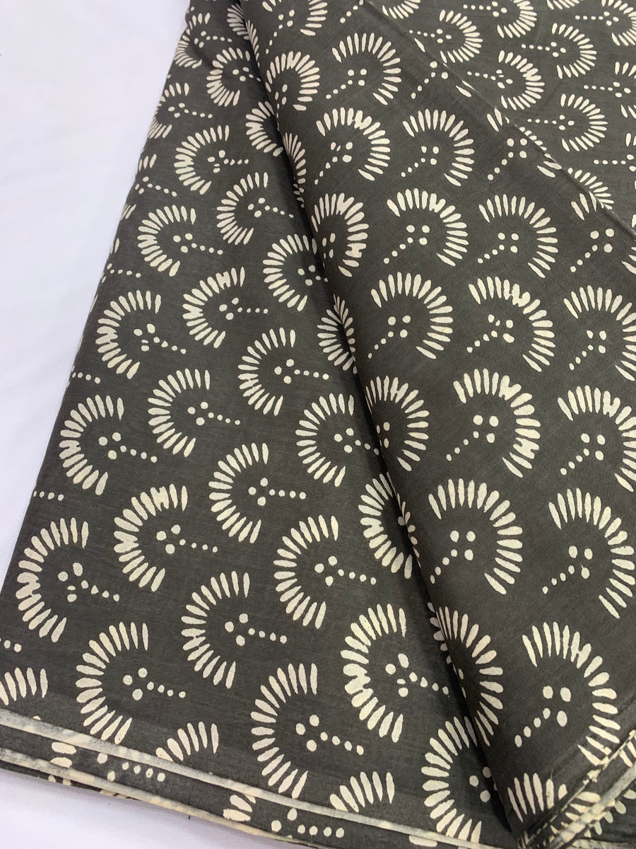 Printed pure cotton fabric