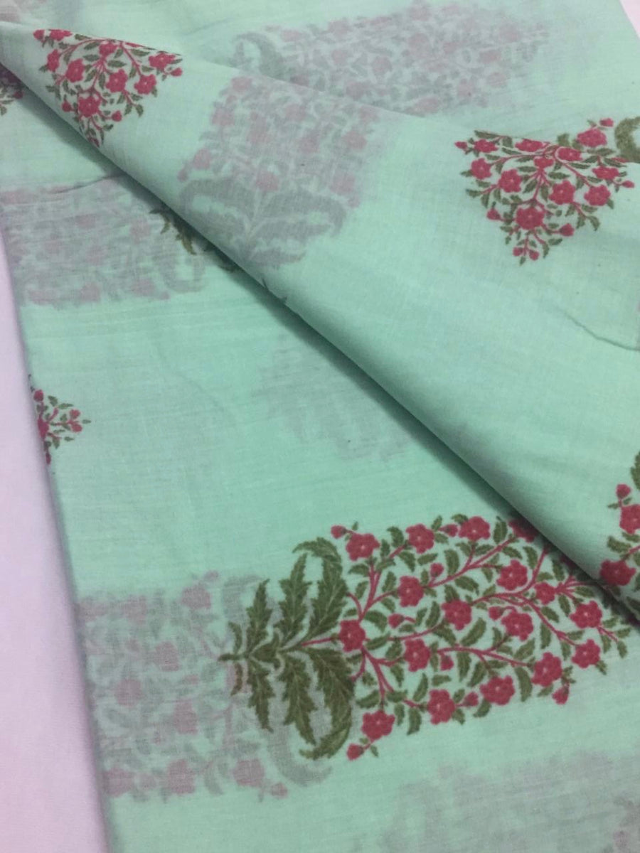 Printed mul cotton fabric