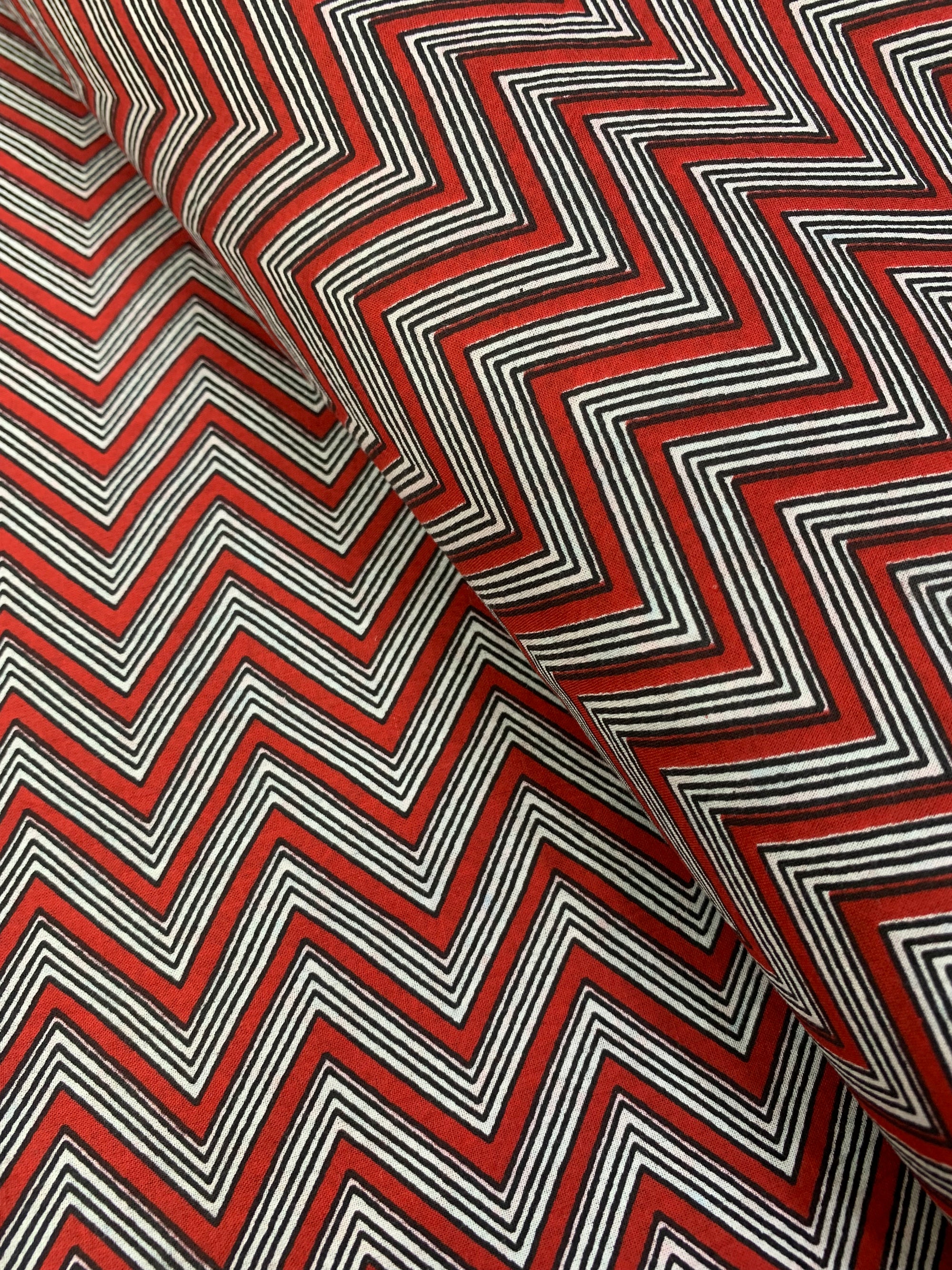 Printed pure cotton fabric
