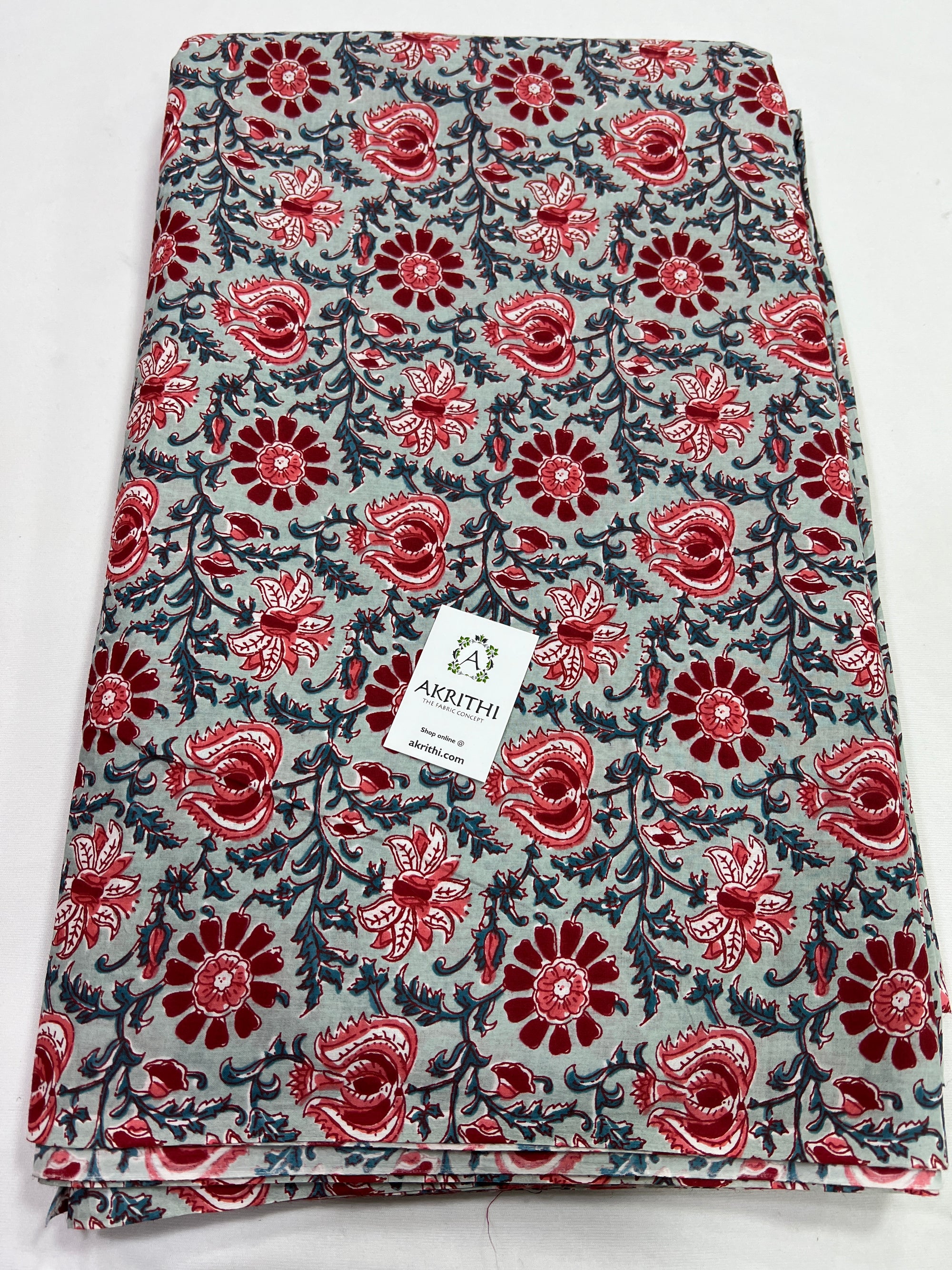 Printed pure cotton fabric