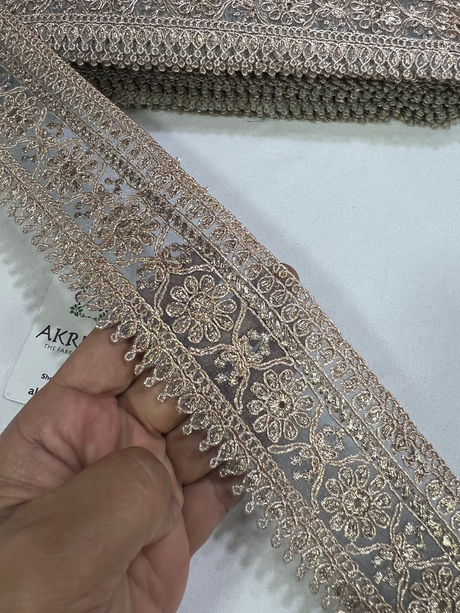 Embroidered lace 9 metres roll