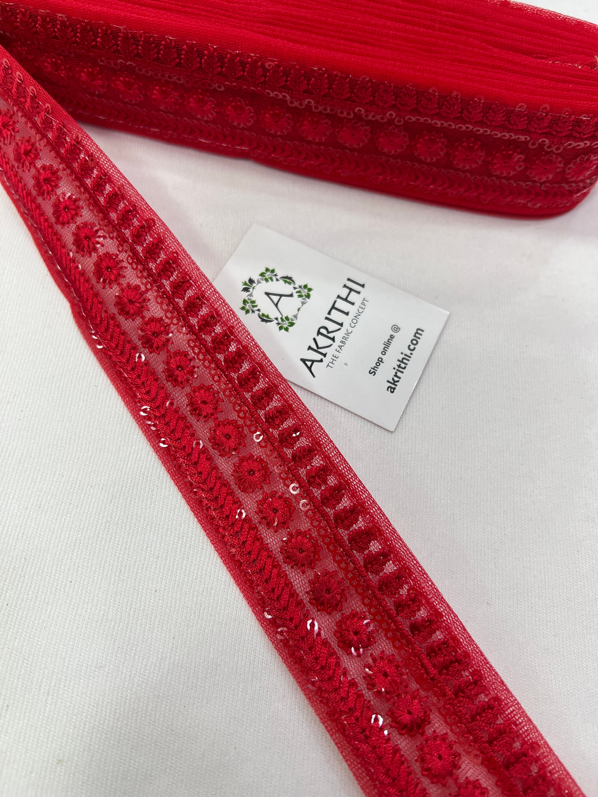 Embroidered lace 9 metres roll