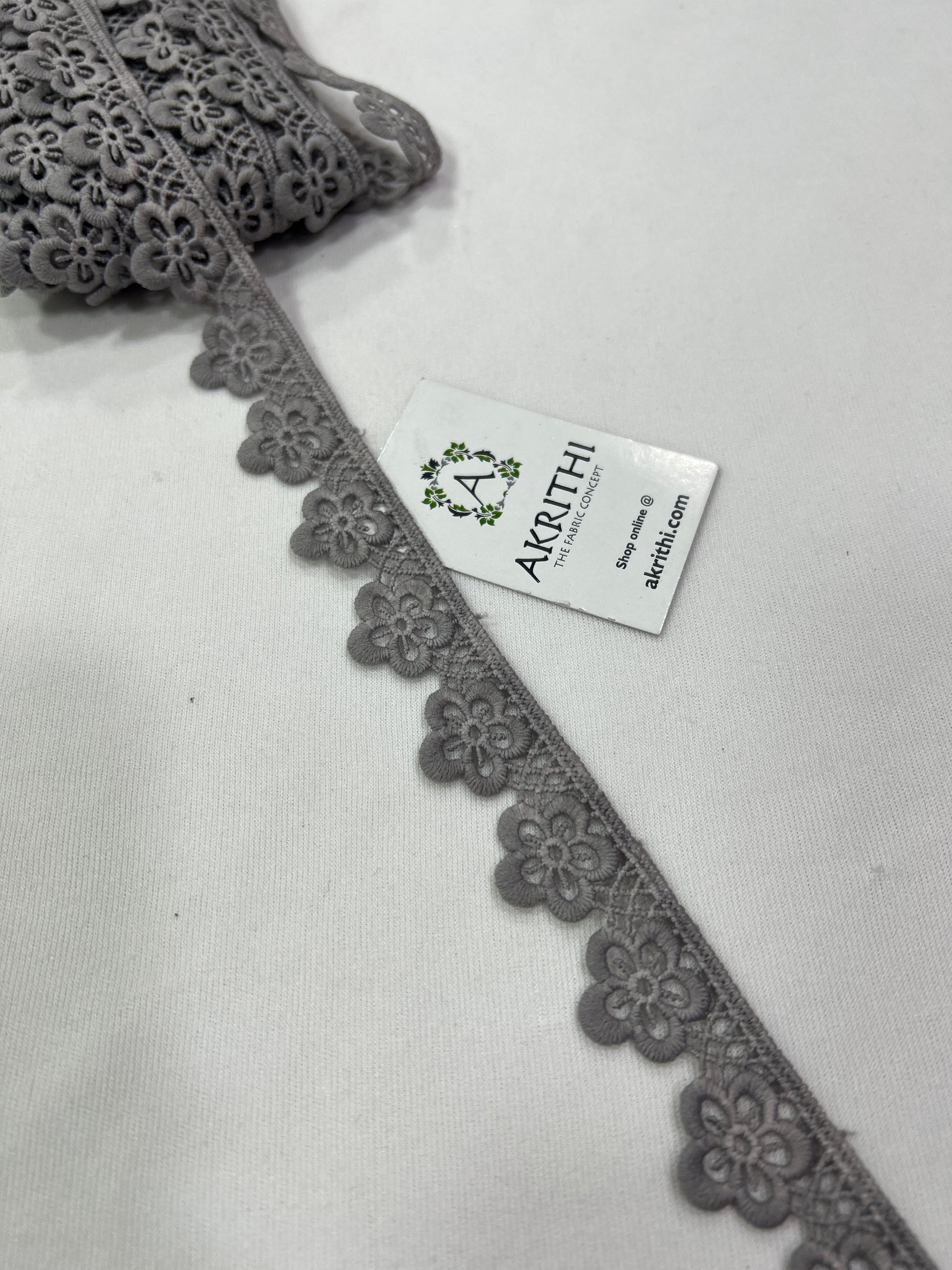 Crochet lace per metre