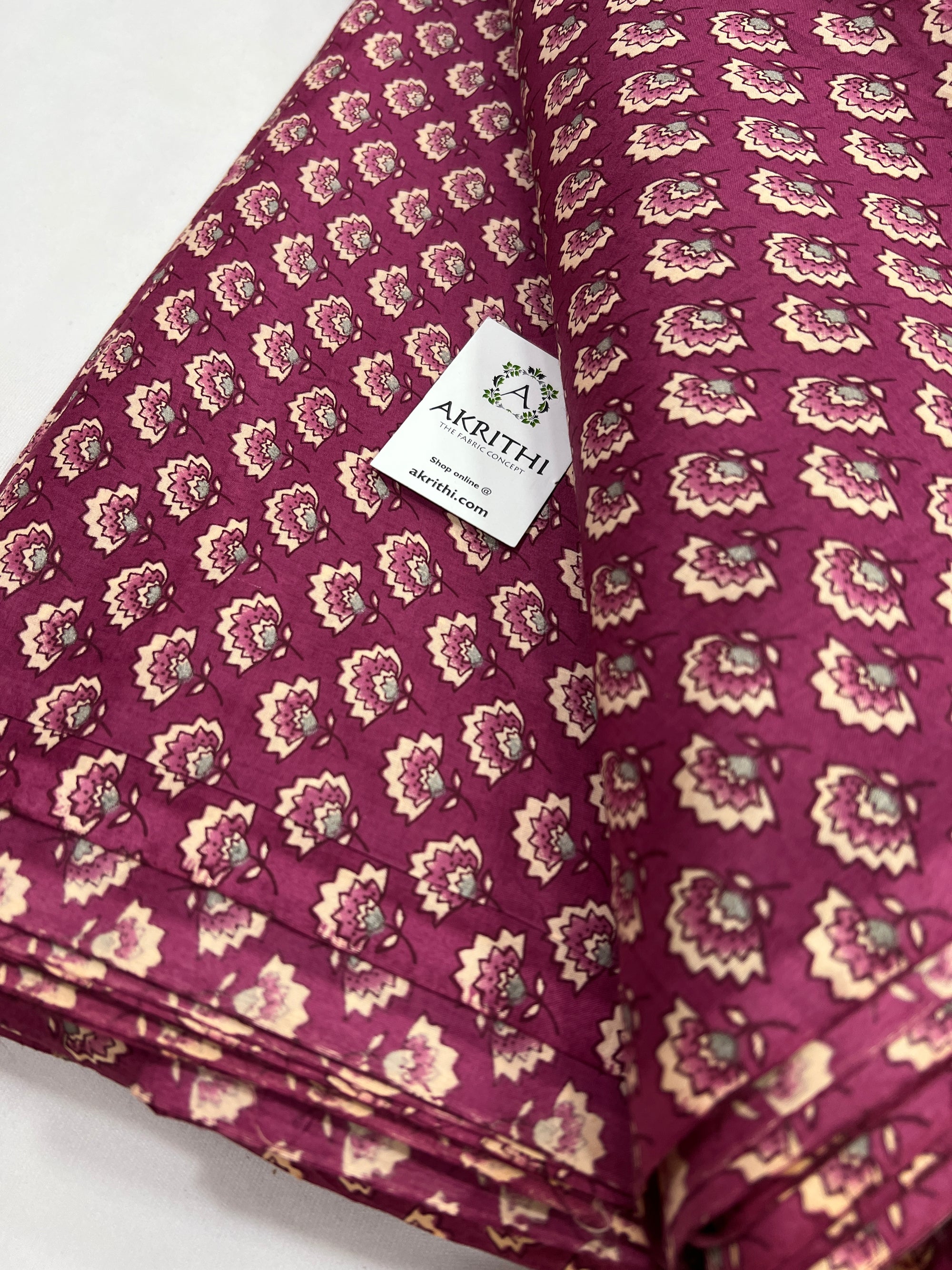 Printed pure cotton fabric
