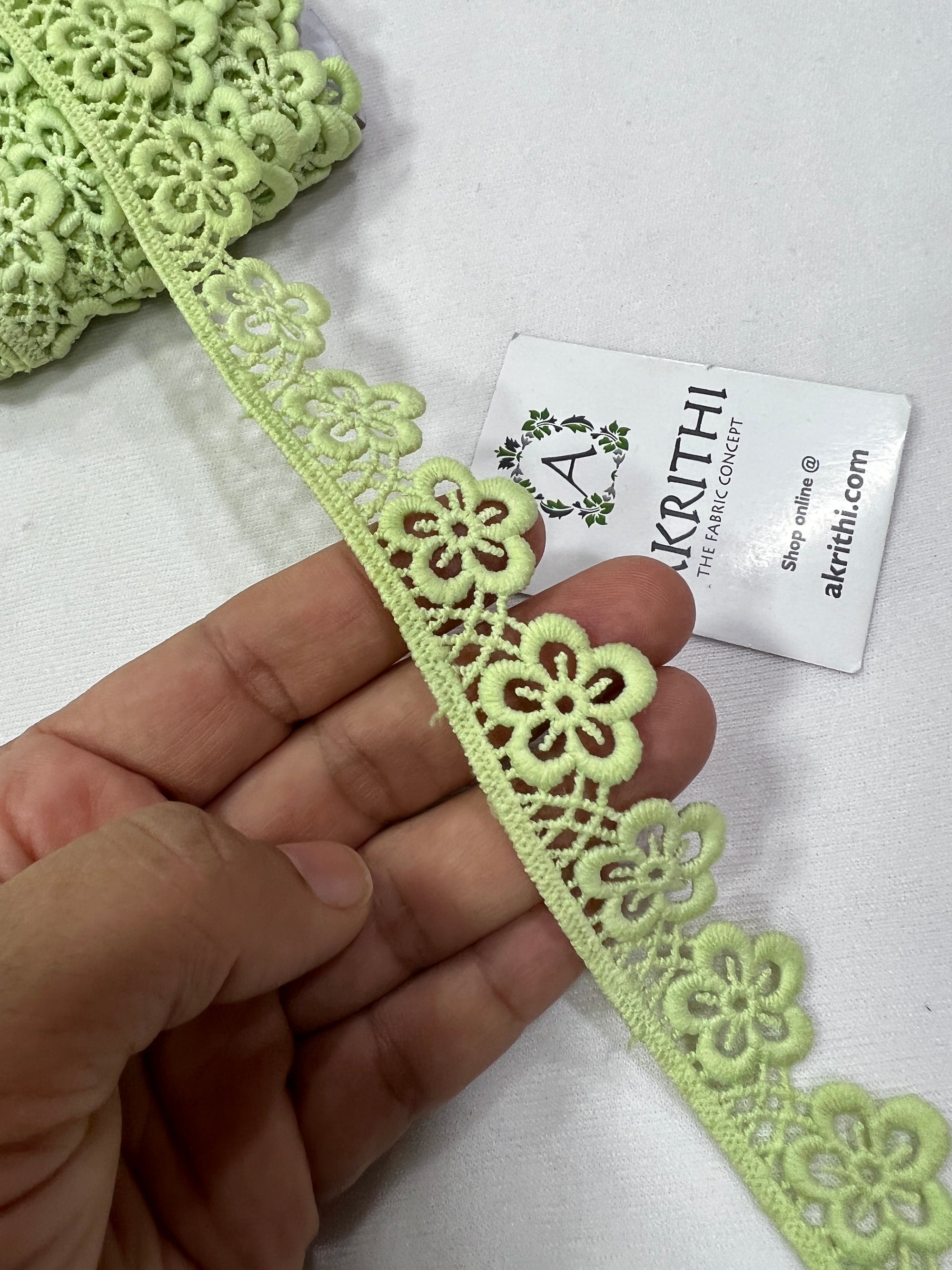 Crochet lace per metre