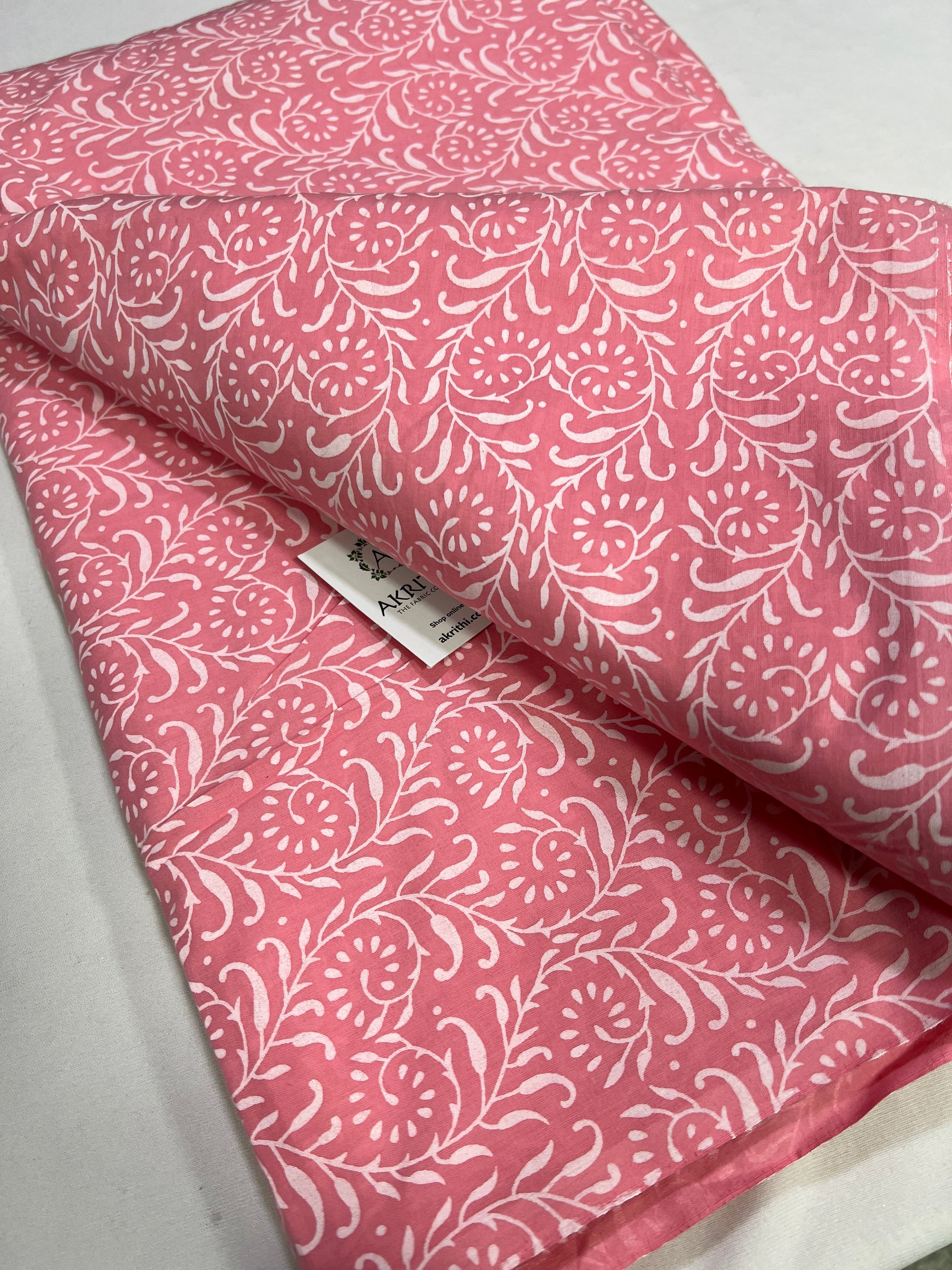 Printed pure cotton fabric