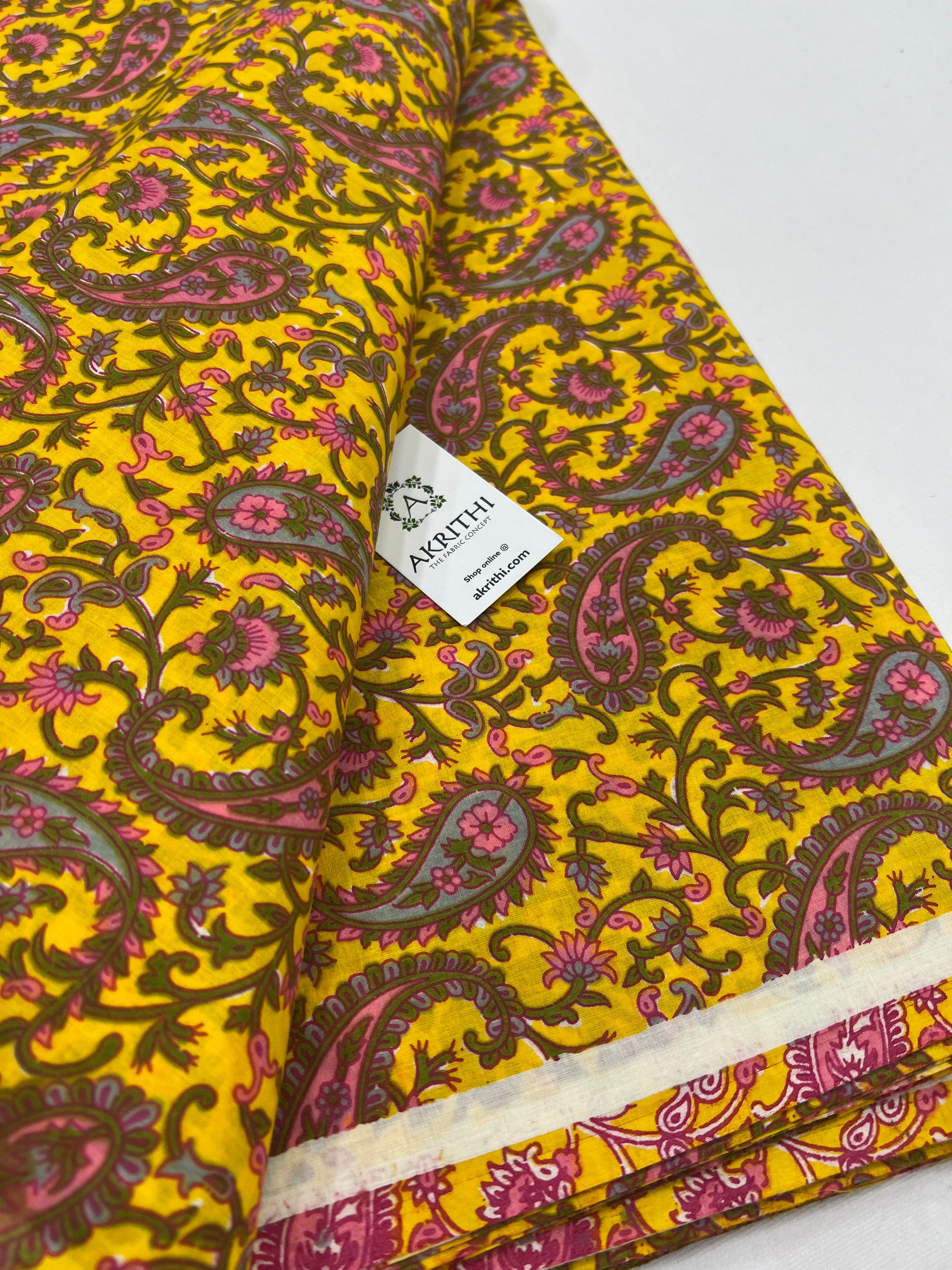 Printed pure cotton fabric 35 cms cut