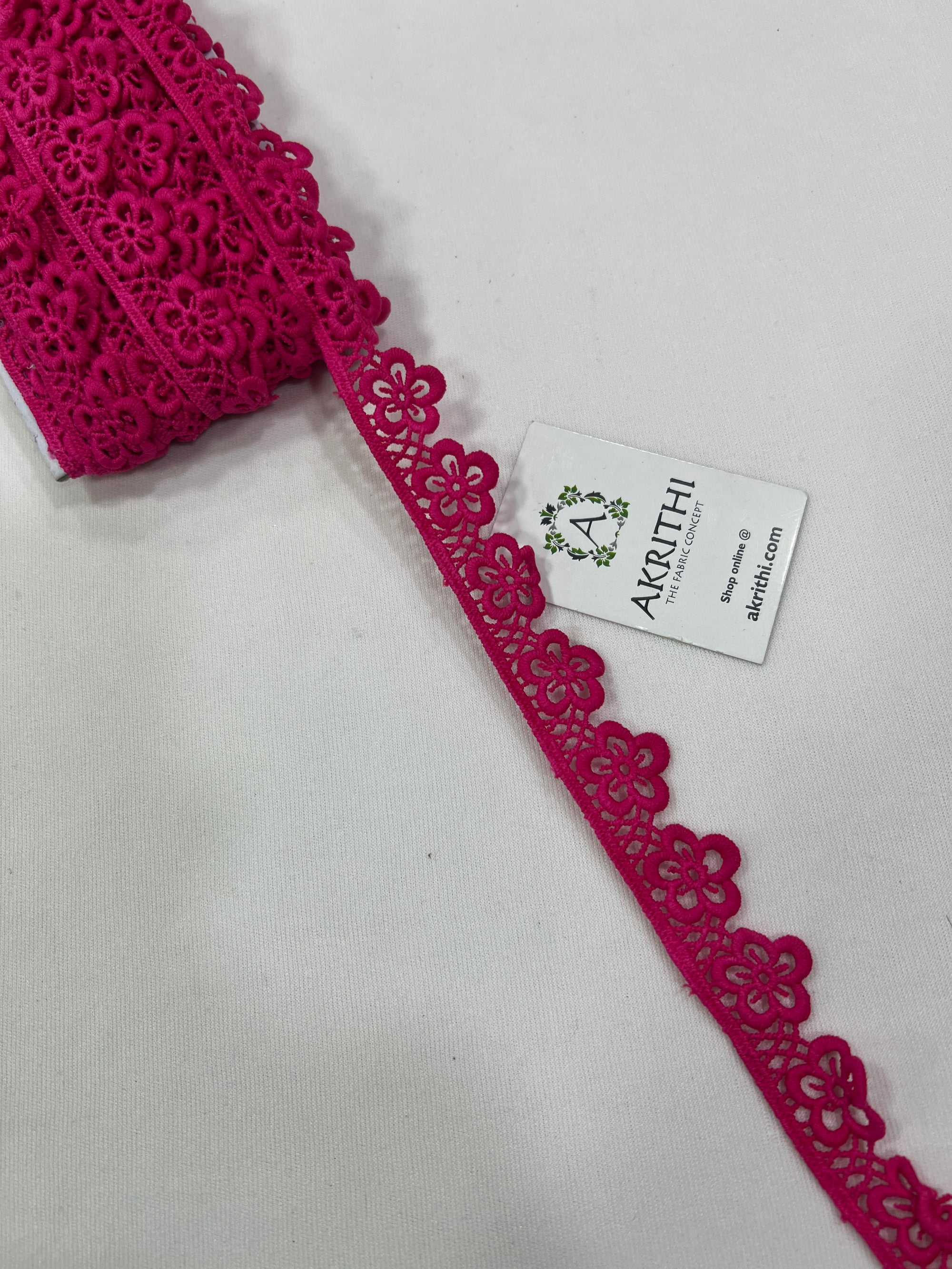 Crochet lace per metre