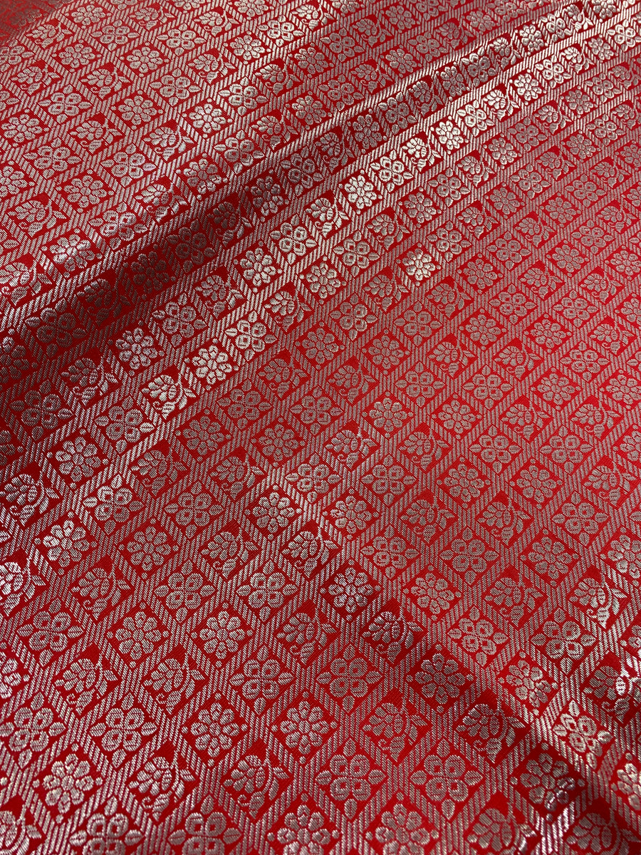 Unstitched Jacquard Banarasi Brocade Lehenga Fabrics at Rs 415/meter in  Varanasi