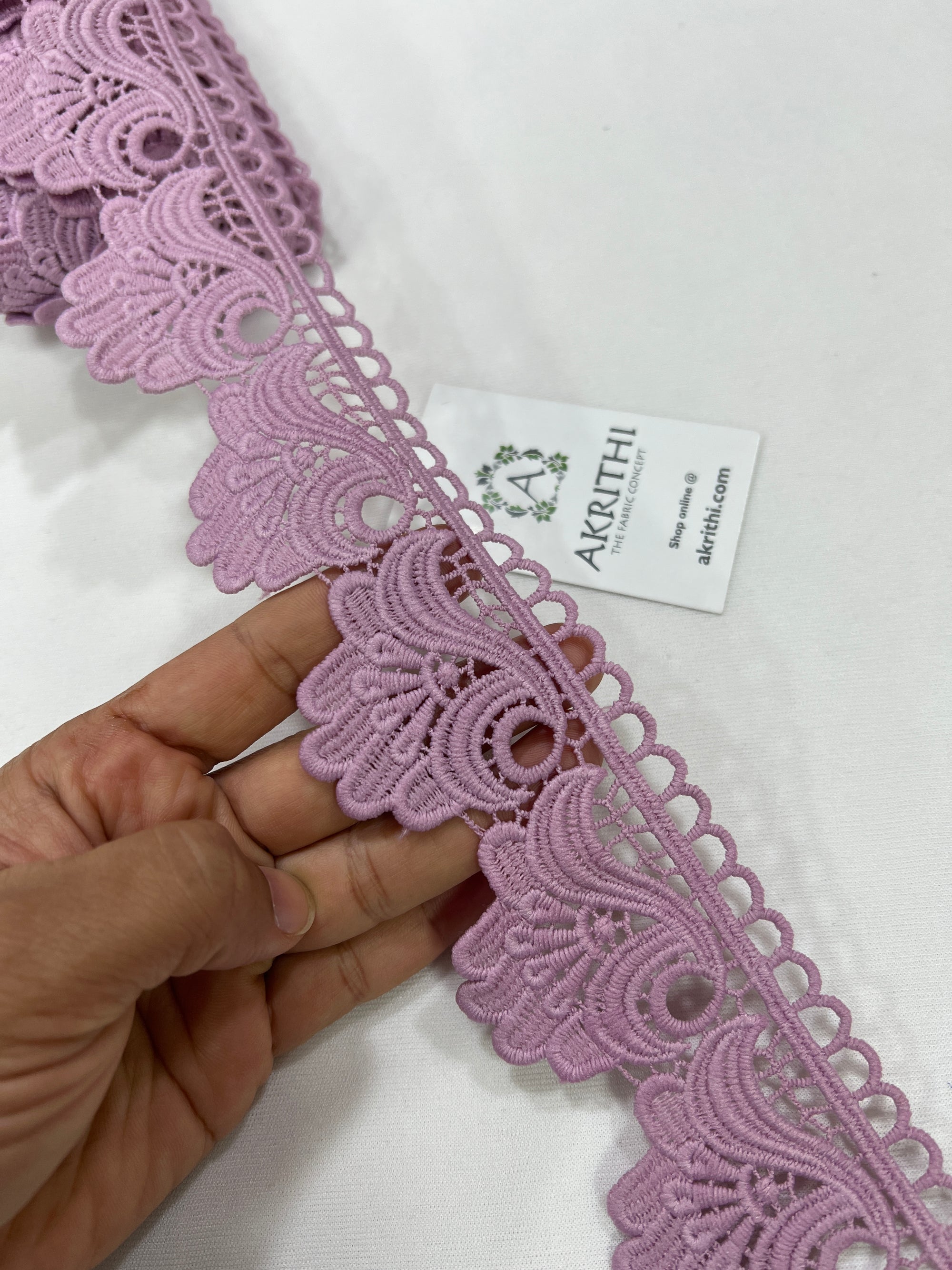 Crochet lace per metre