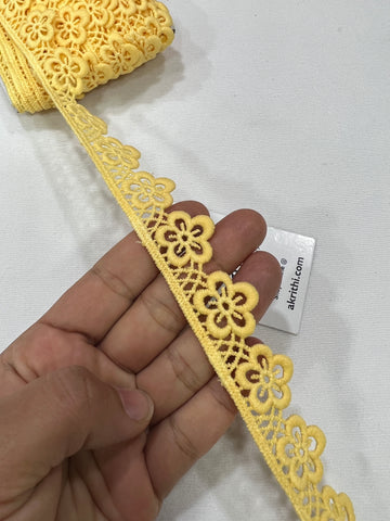 Crochet lace per metre