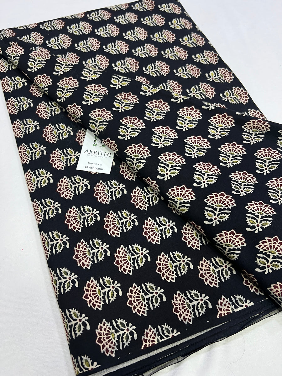 Printed pure cotton fabric