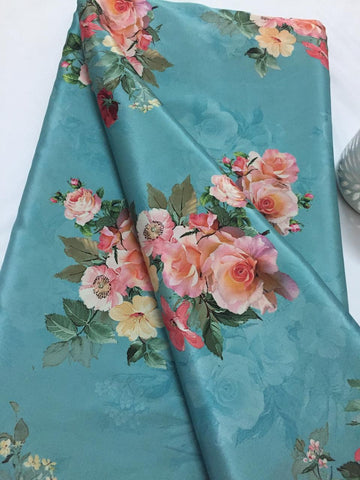 Digital floral printed crepe fabric