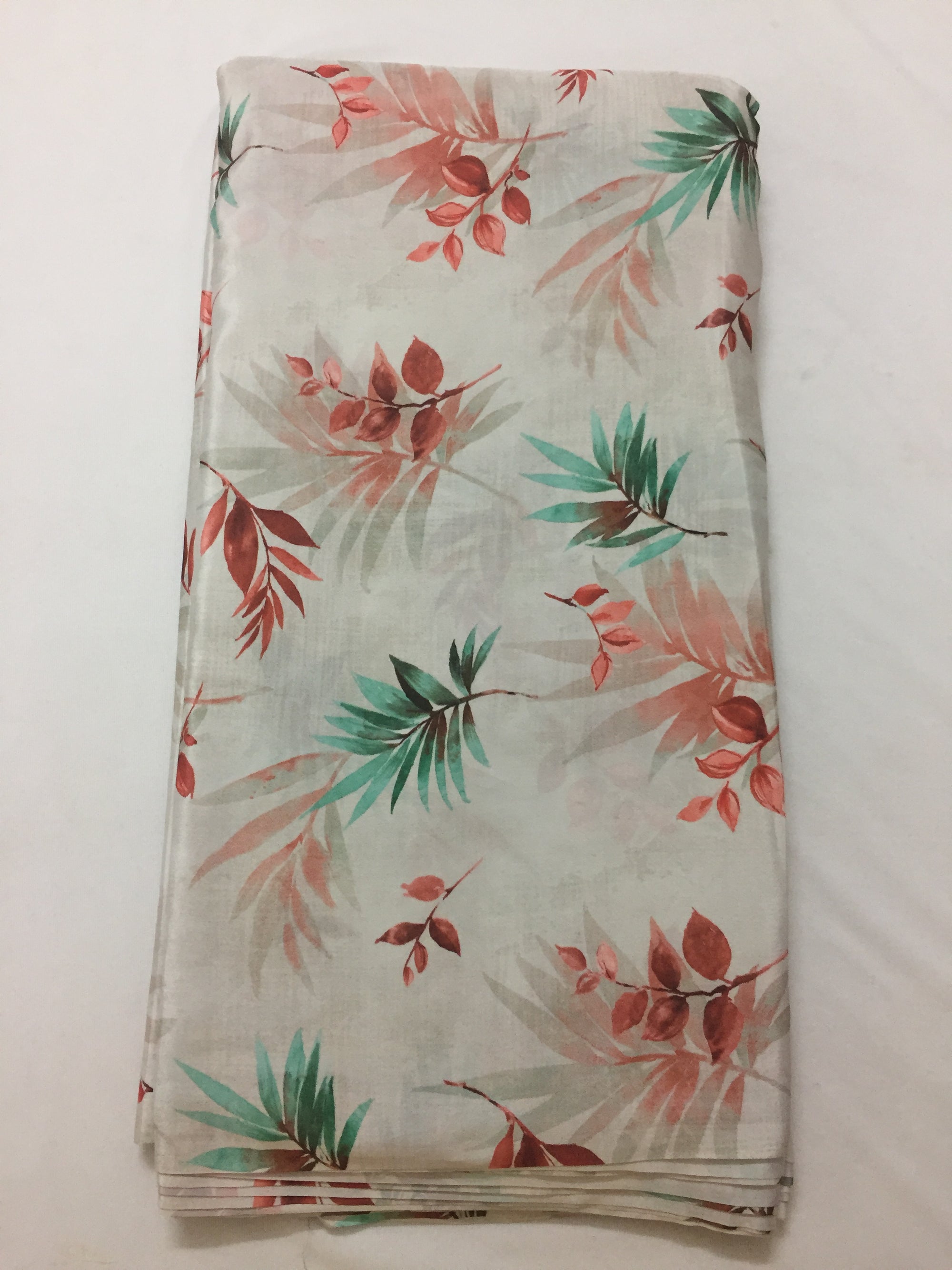 Floral printed crepe fabric 1.4 metres cut