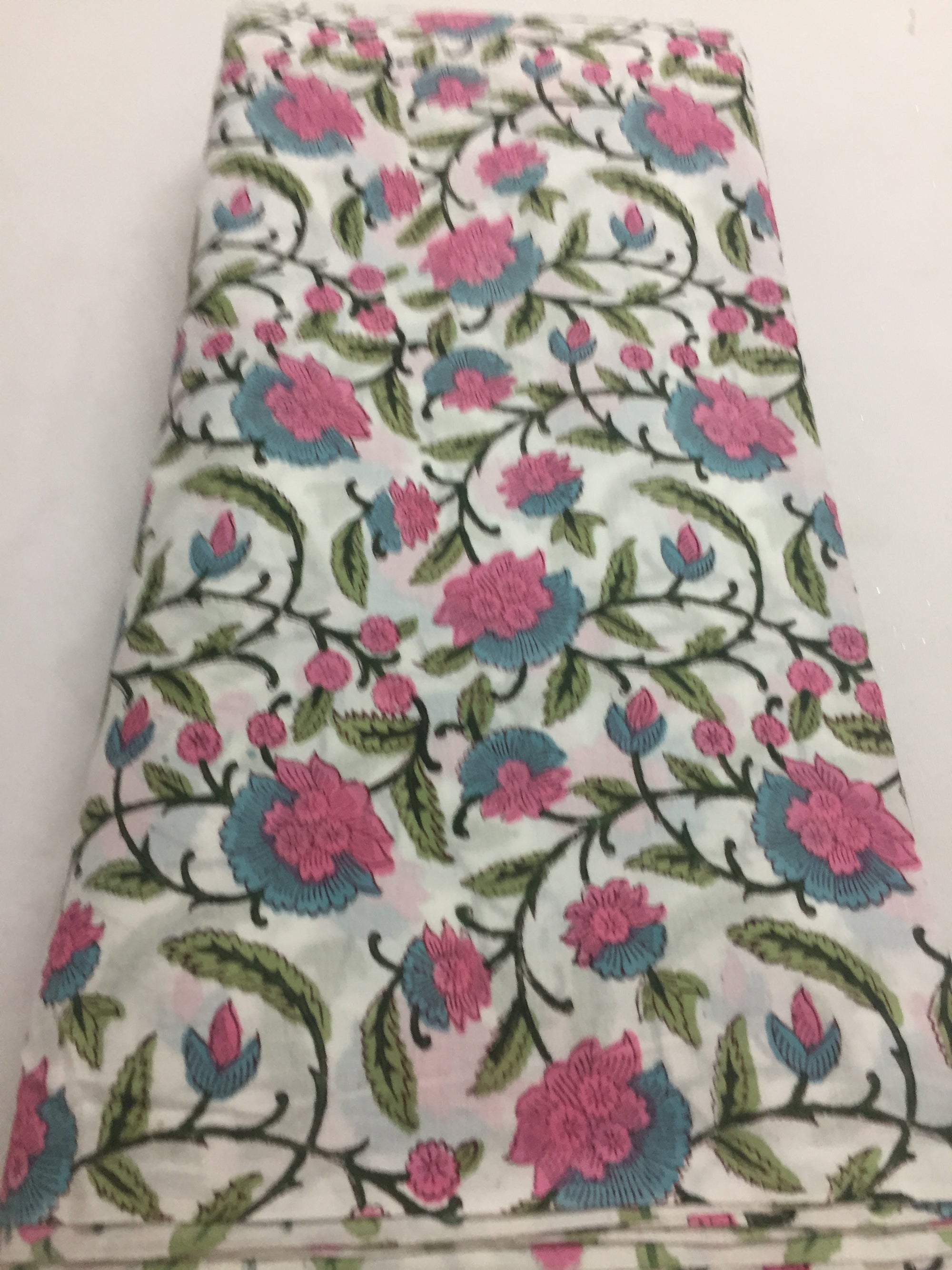 Printed mul cotton fabric 1.5 metres cut