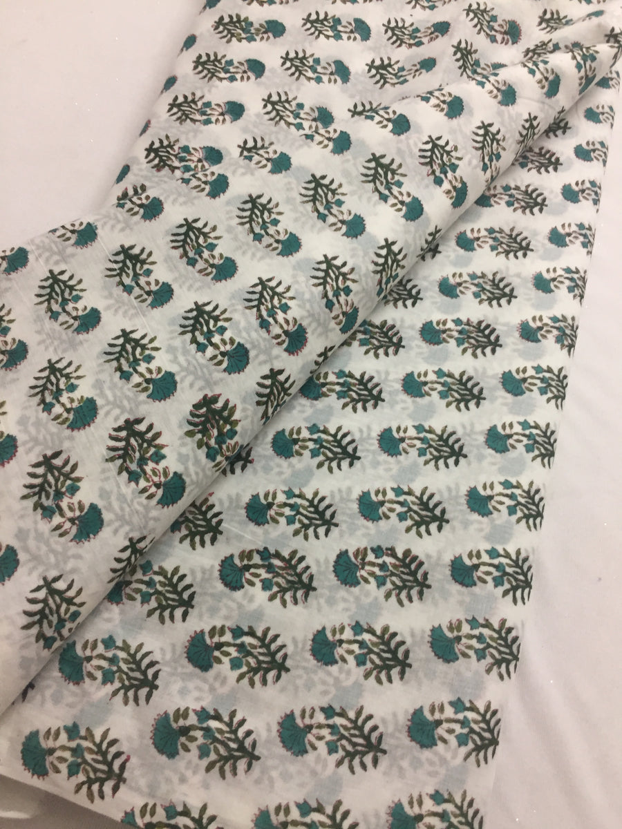 Printed mul cotton fabric