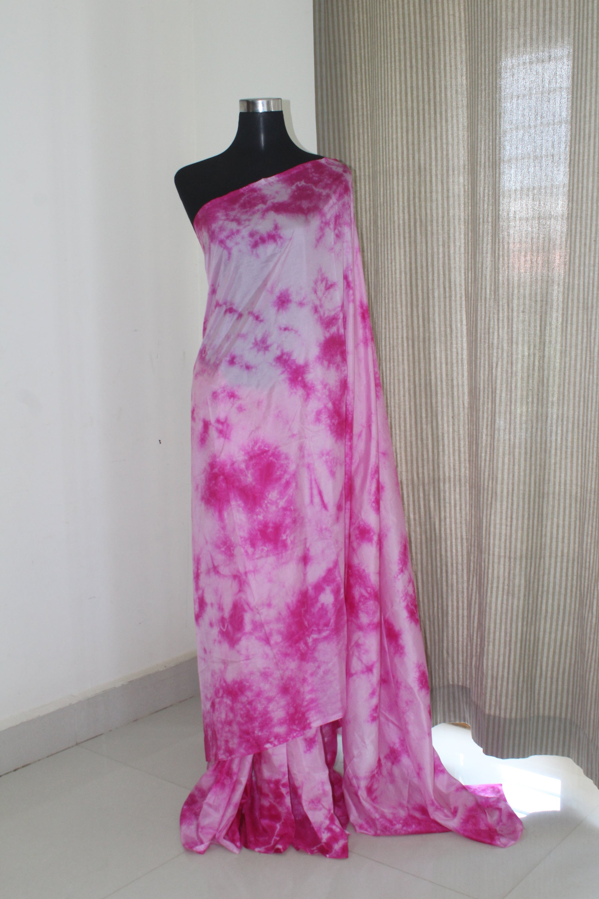 Buy Shibori tie and dye sarees online