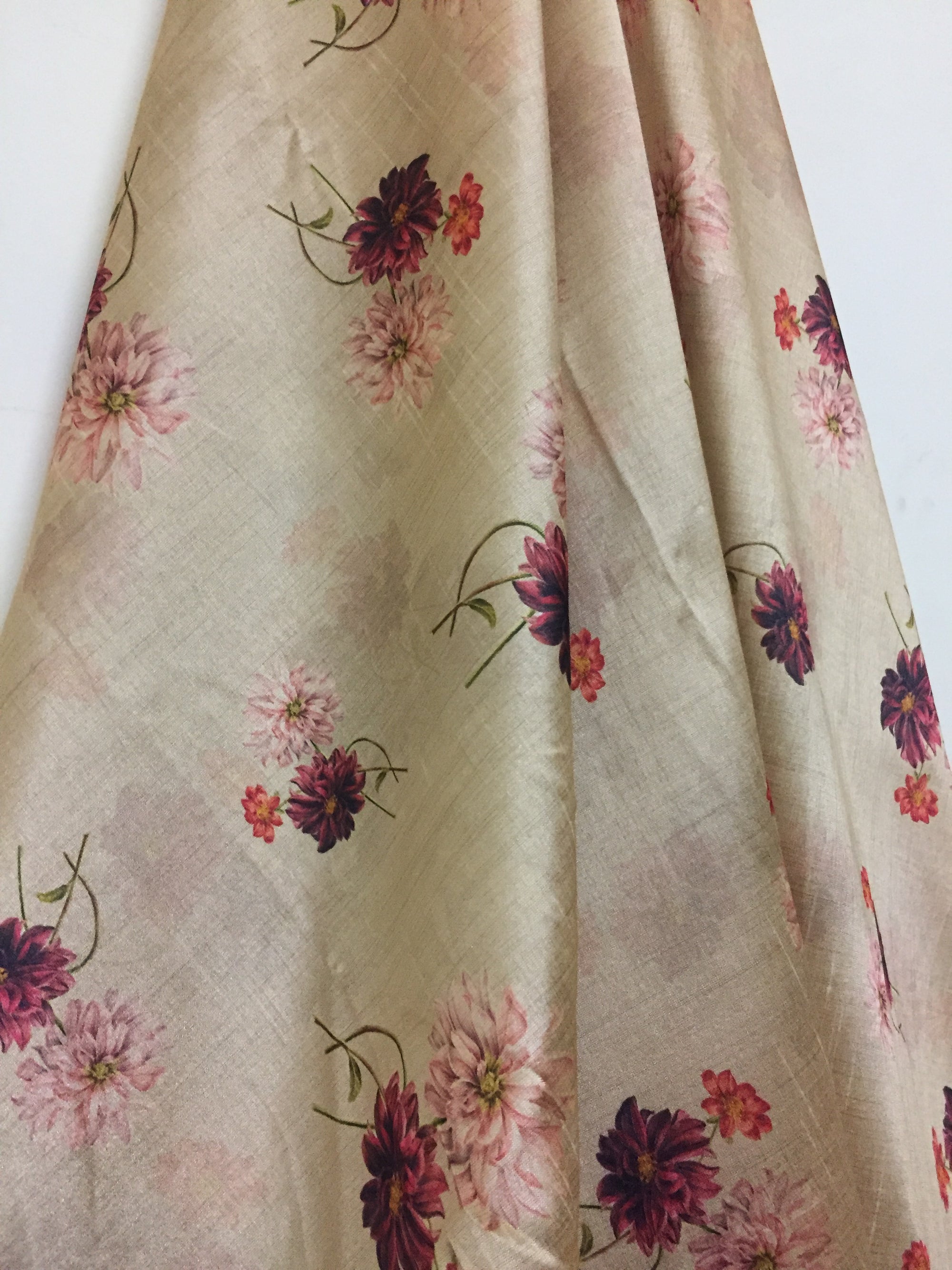 Printed silk fabric