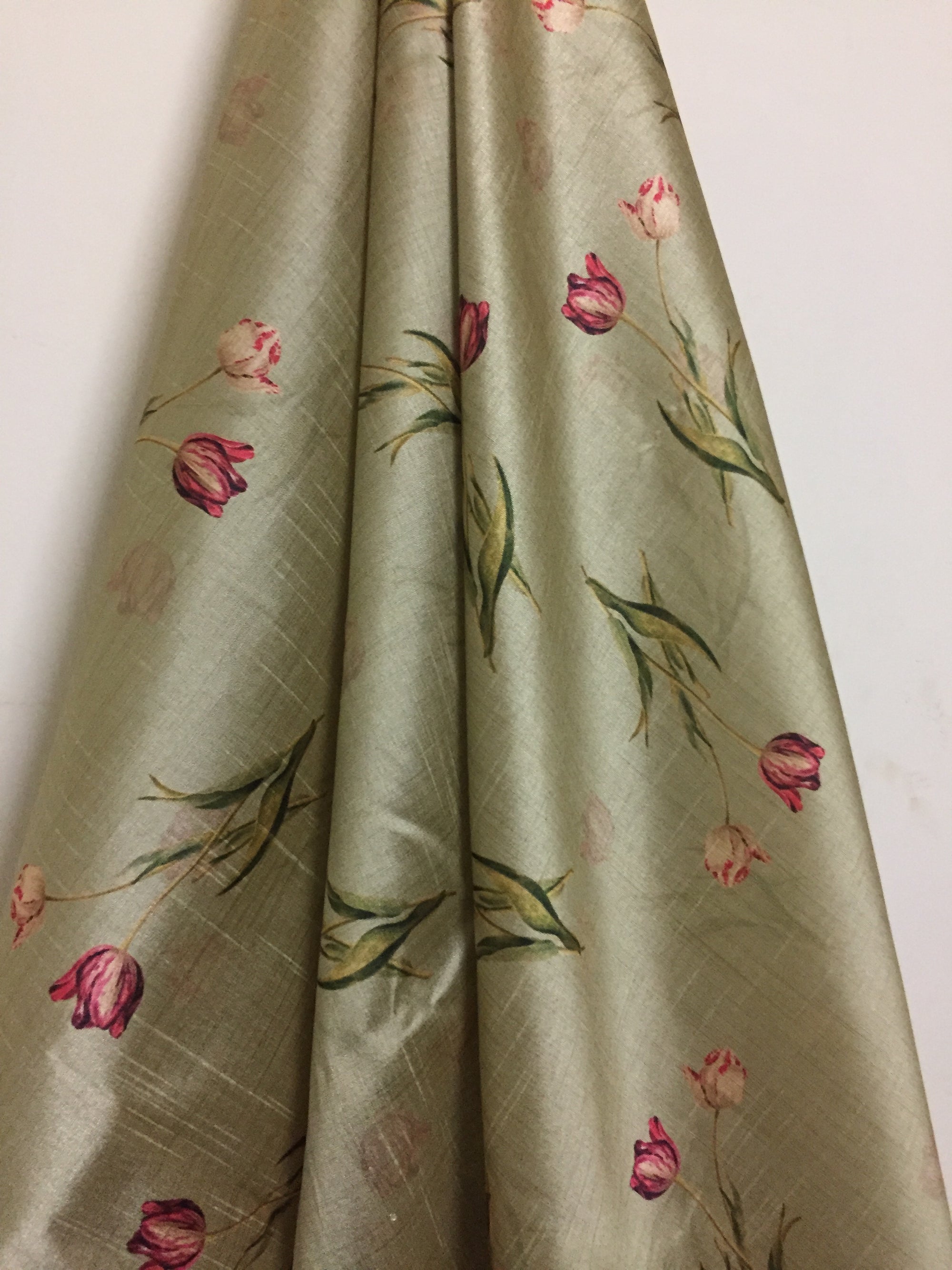 Printed silk fabric