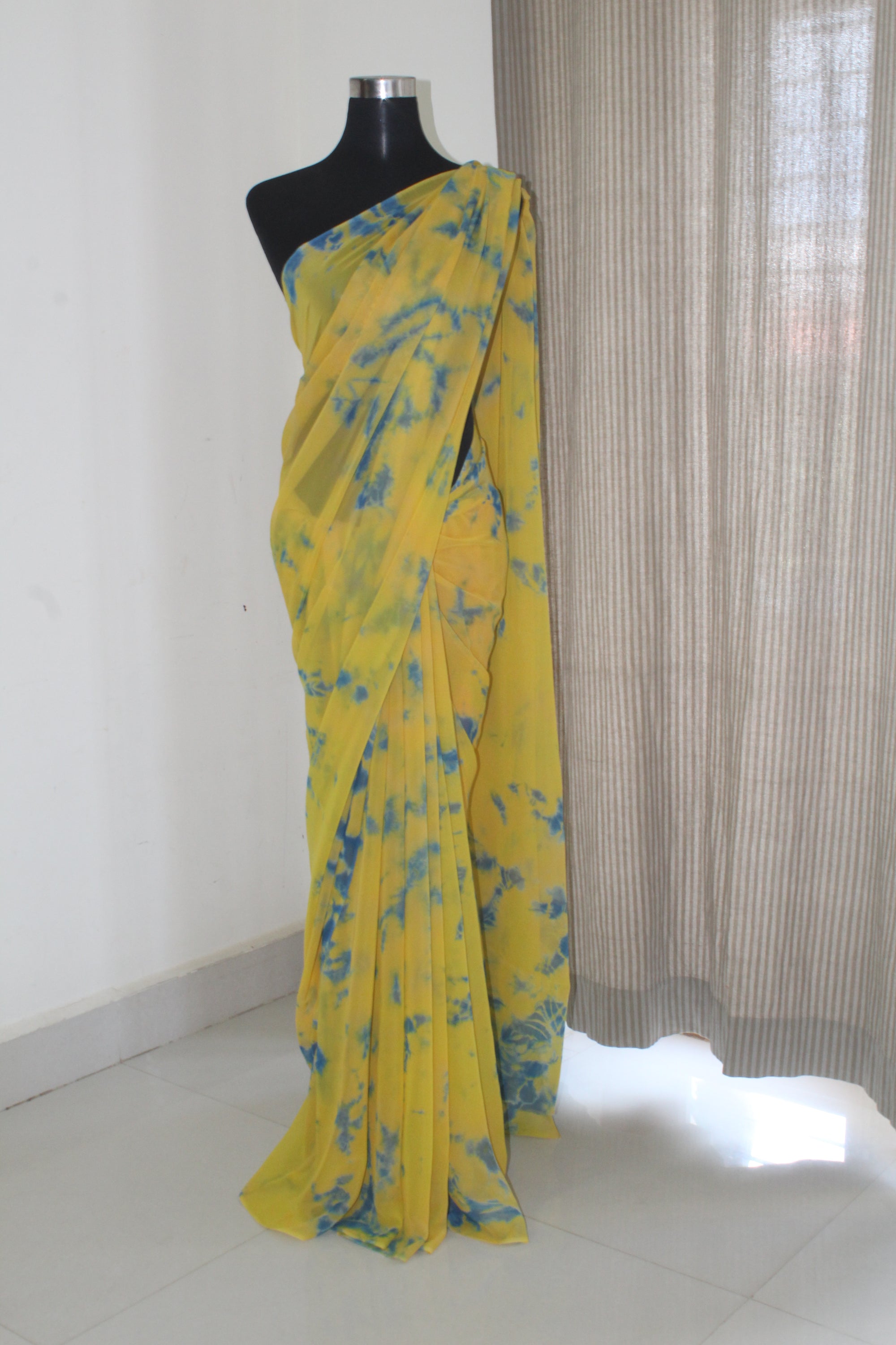 Buy Shibori tie and dye sarees online