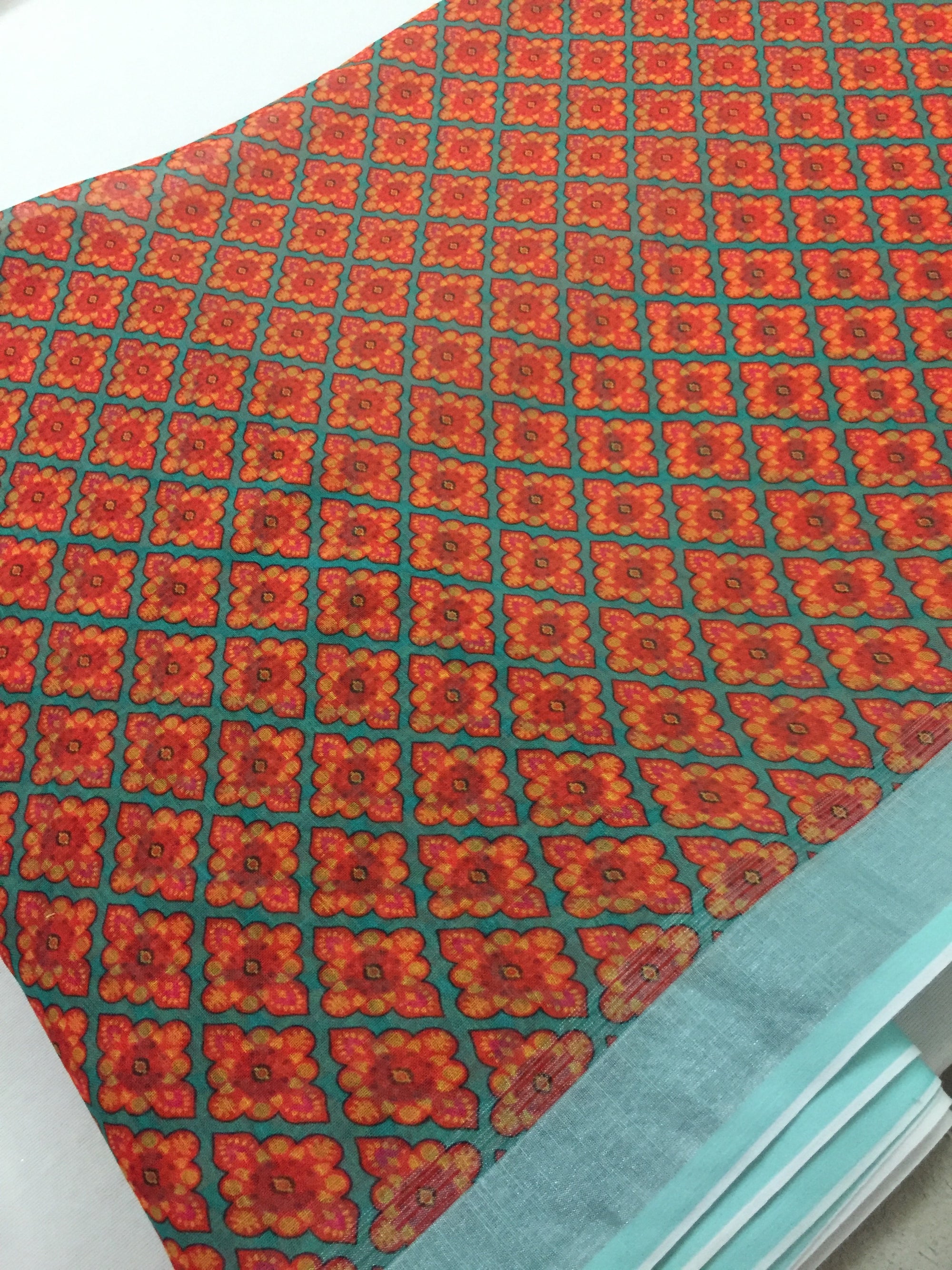 Printed Linen fabric with zari border